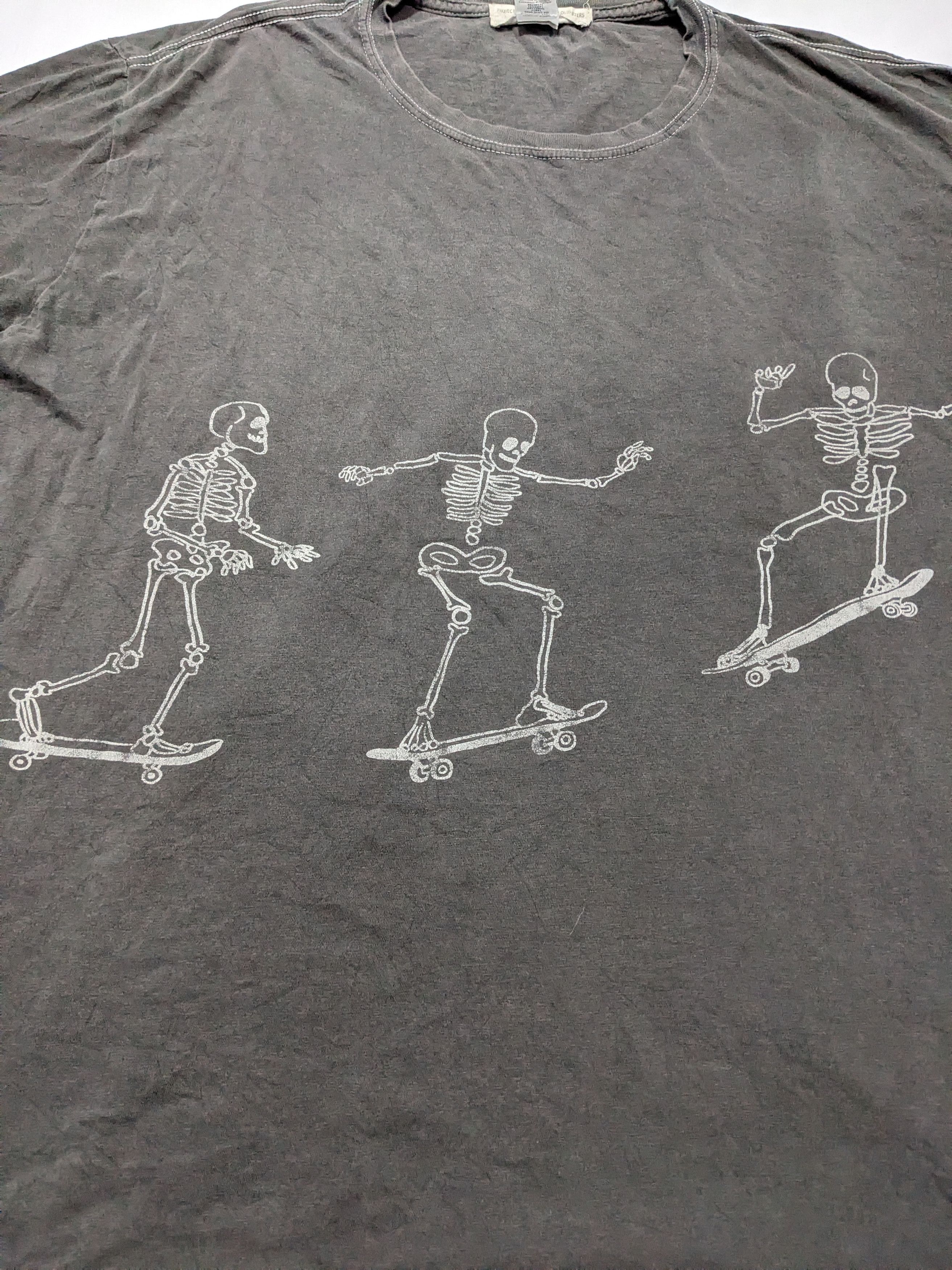 Vintage - Project Social x Urban Outfitters Skeleton Ollie Skate Tee - 3