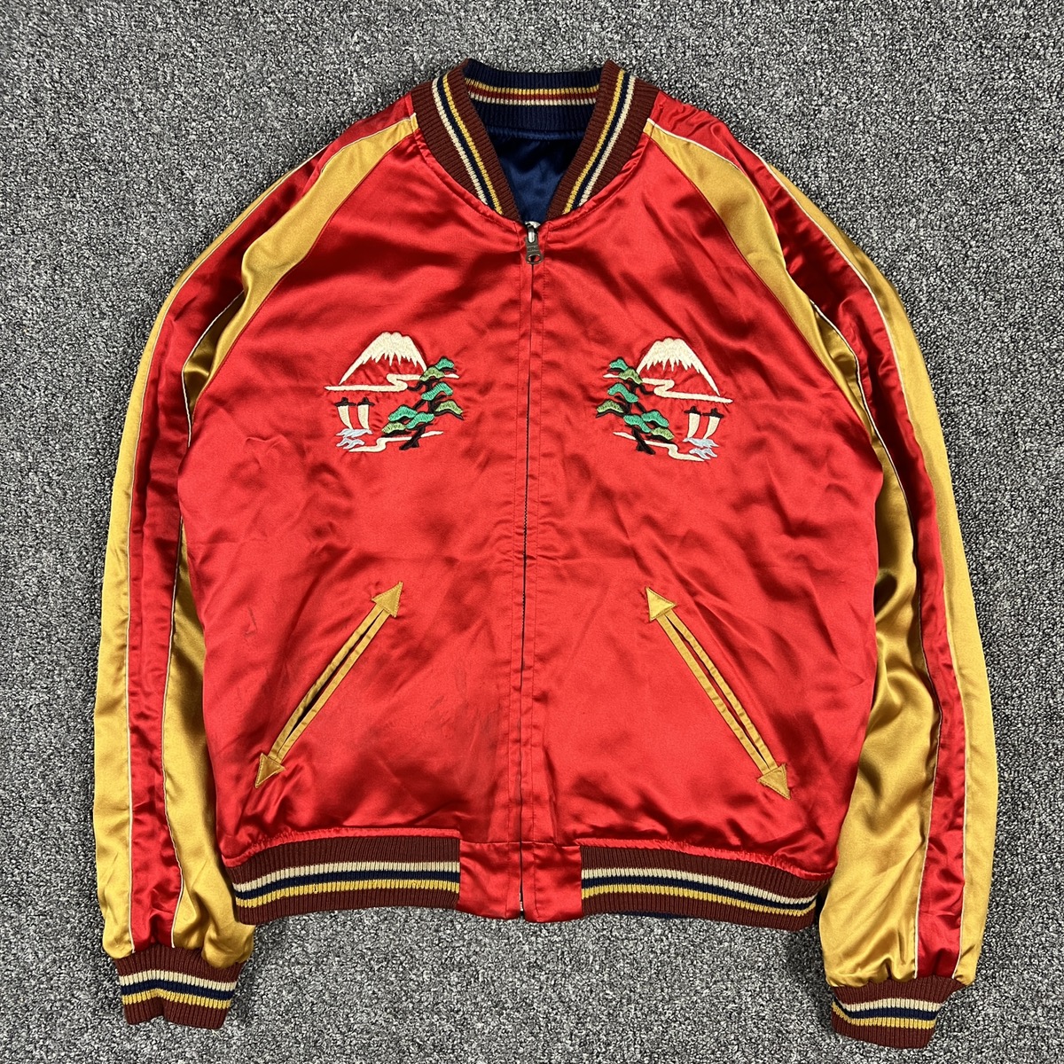 Embroidered Felt Souvenir Jacket XS/S – OMNIA