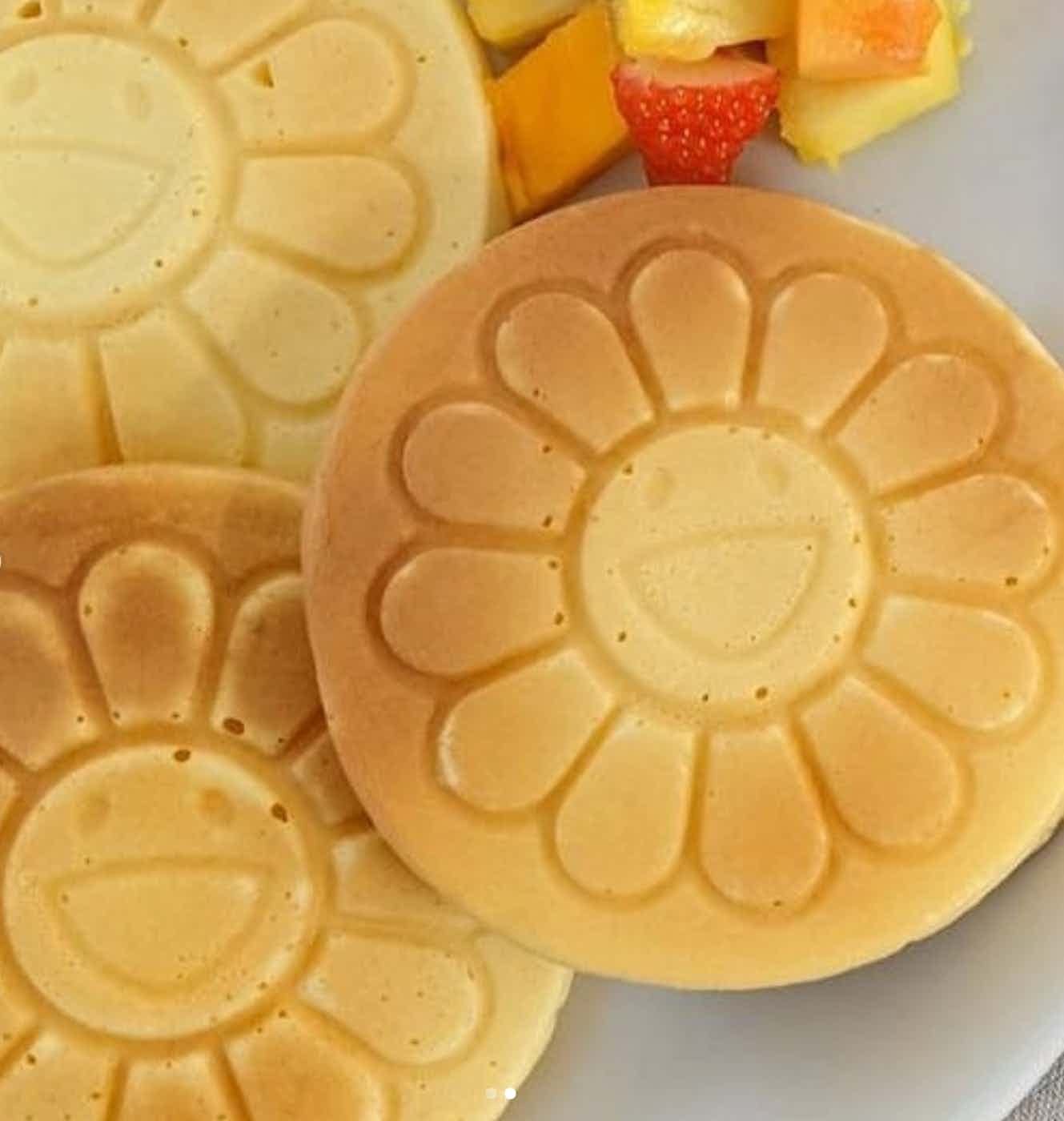 Takashi Murakami Flowers Pancake Pan Release