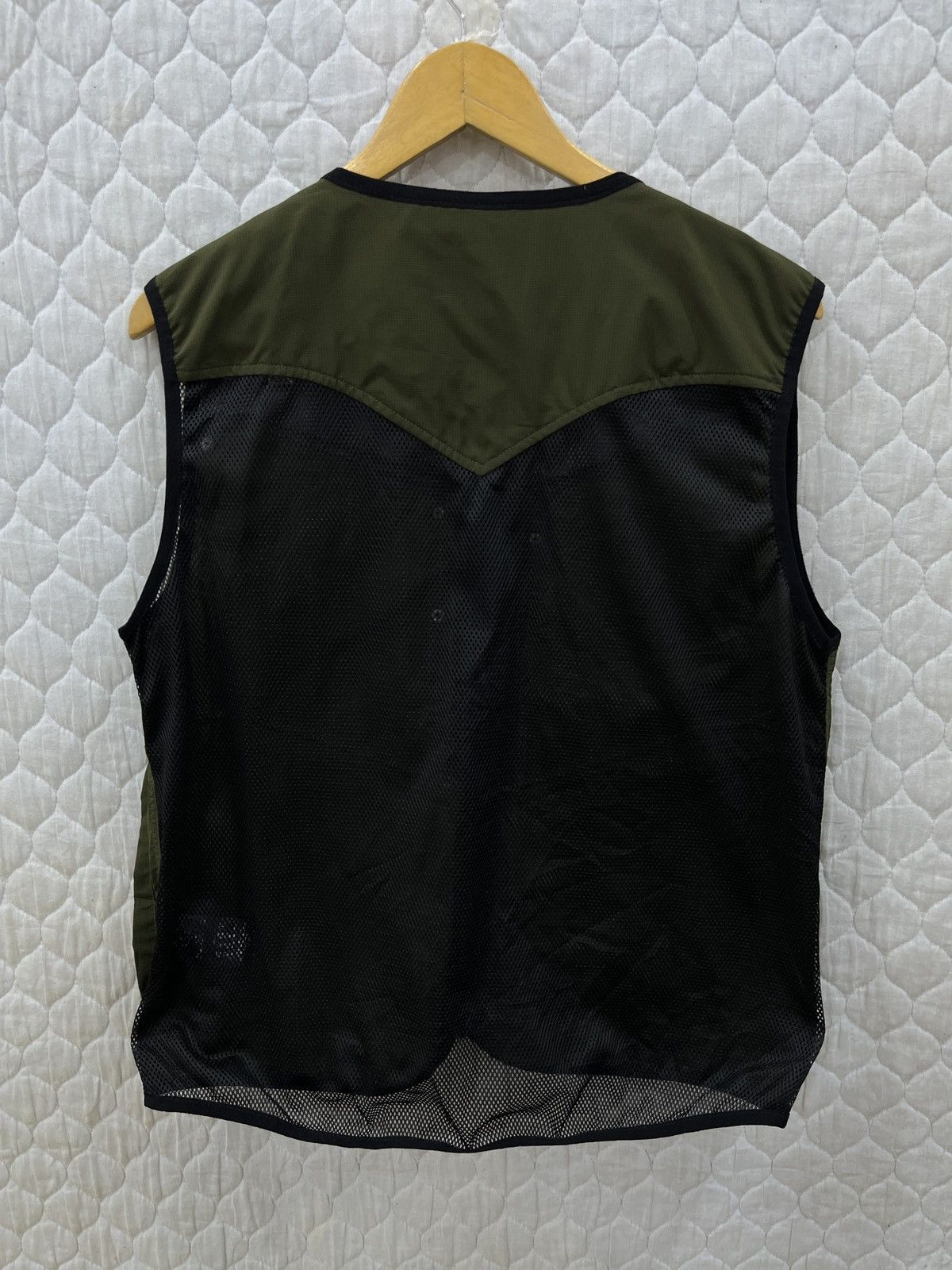 Hypebeast - (Cccc). FIELDCORE AERO STRETCH TACTICAL VEST - 4