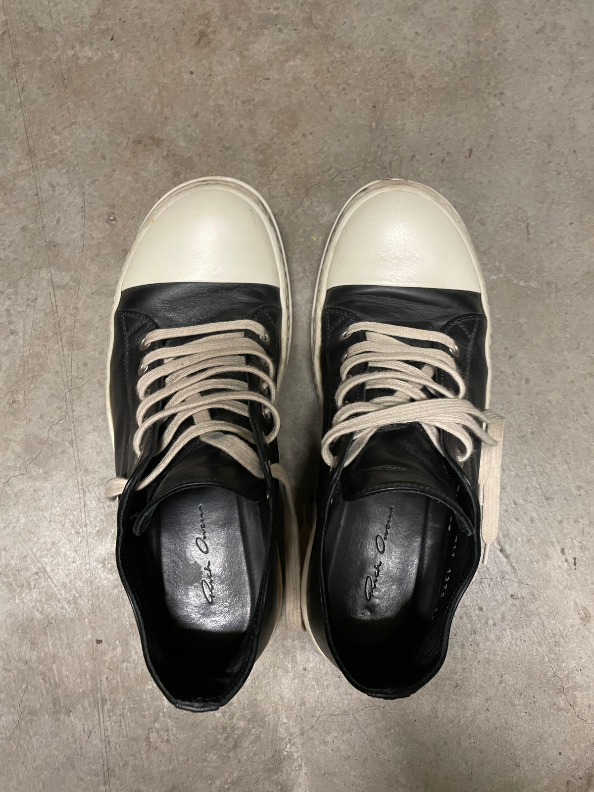 Leather Low Top Sneakers - 4