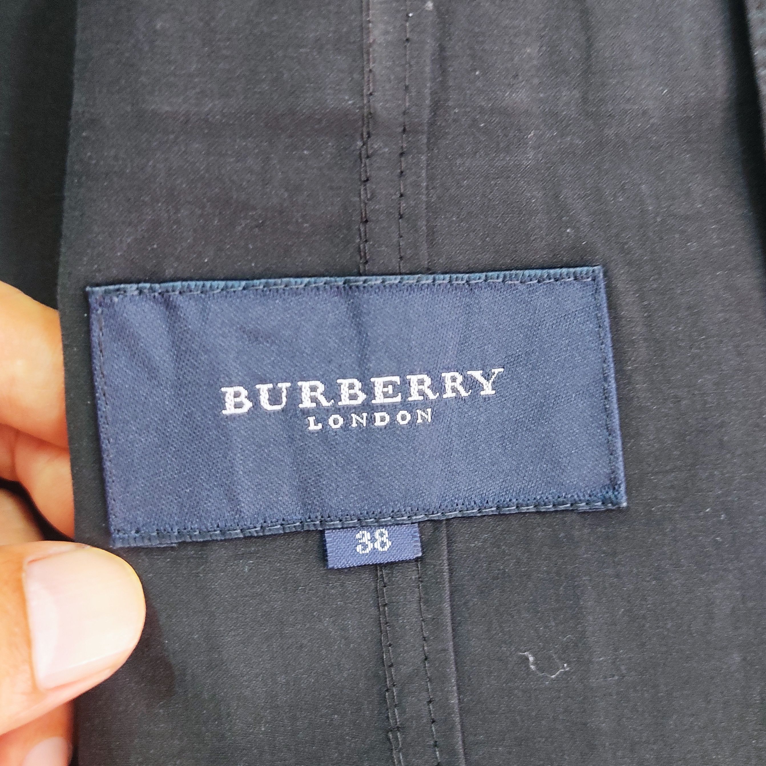 BURBERRY Side Strapped 4-Pockets Zipper Jacket - 12