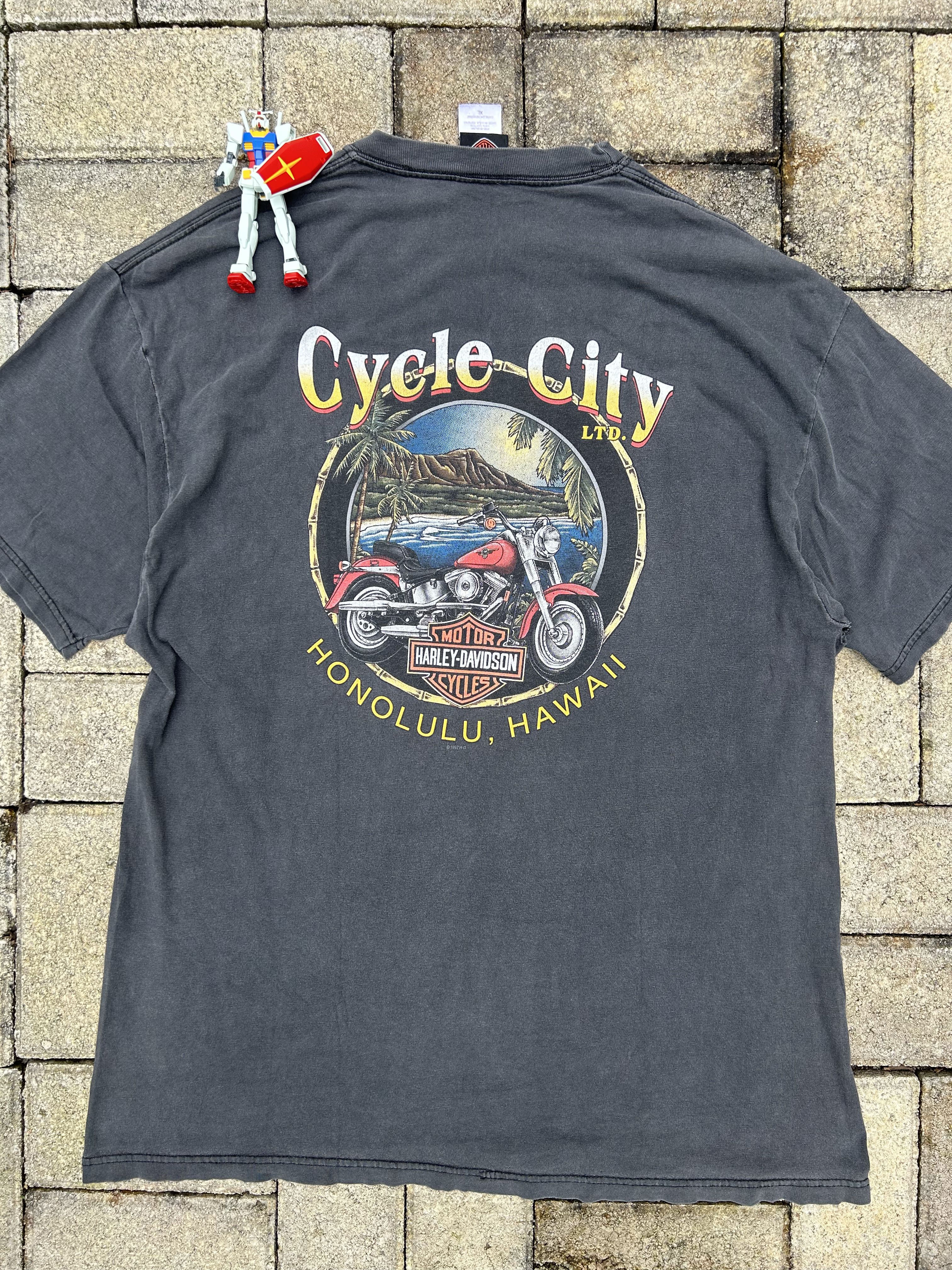 Vintage Harley Davidson Tee ©️1997 - 4