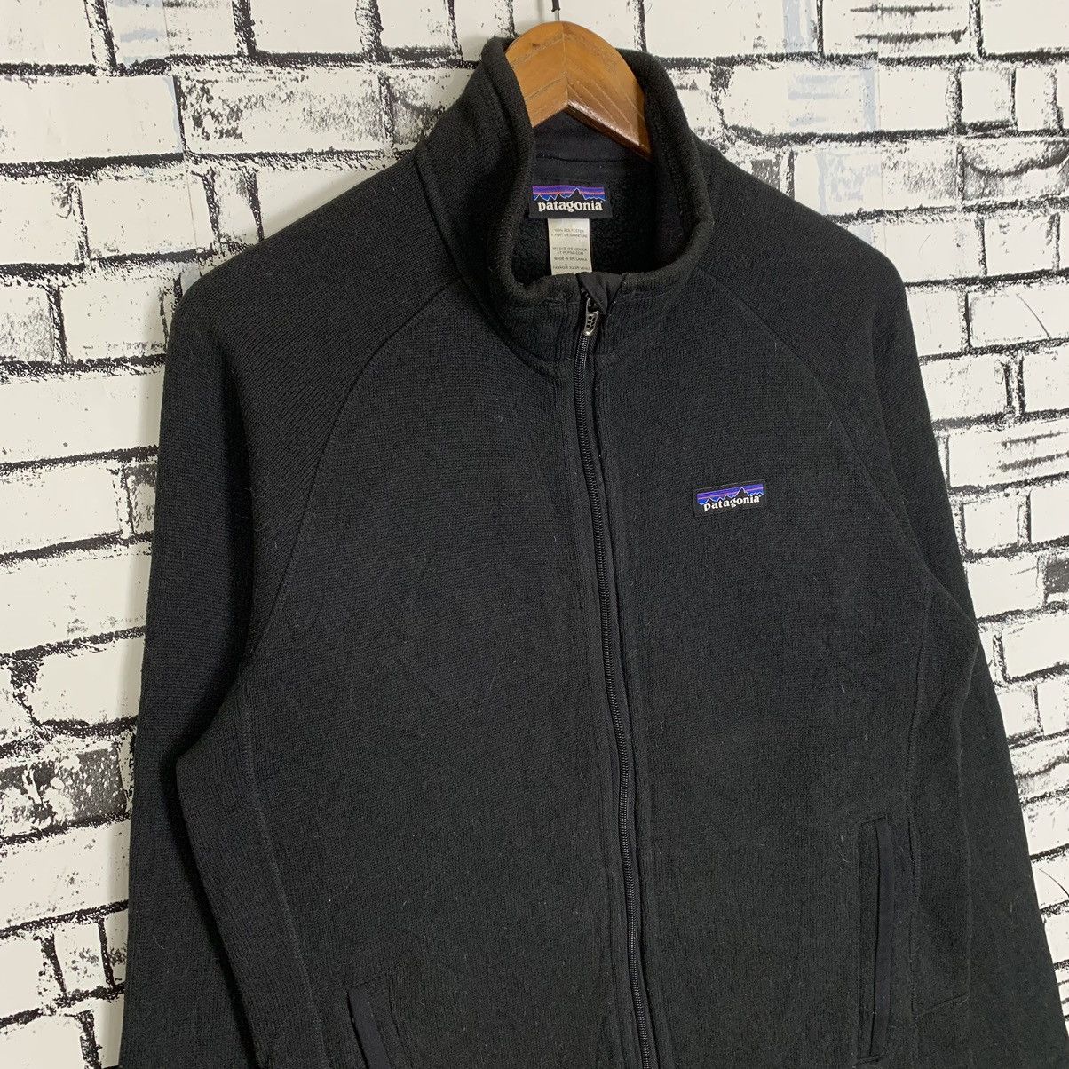 Patagonia Light Jacket - 4