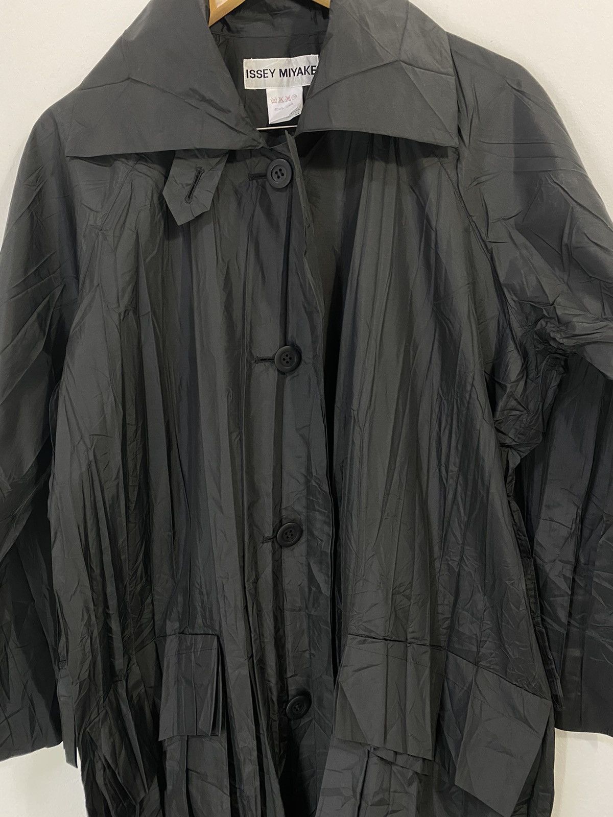 Rare Issey Miyake Wrinkle Pleated Long Jacket Design Rare - 5