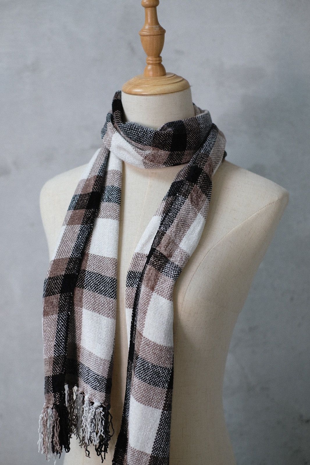 Japanese Brand - Deadstock Cozy Brown White Checked Scarf OS Unisex - 3
