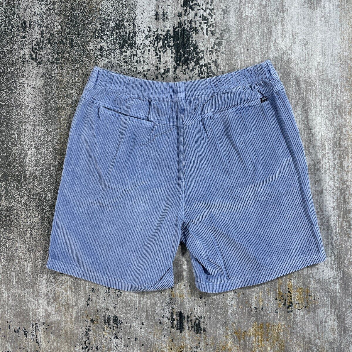 STUSSY CORD SHORTS BLUE // 30” - 4