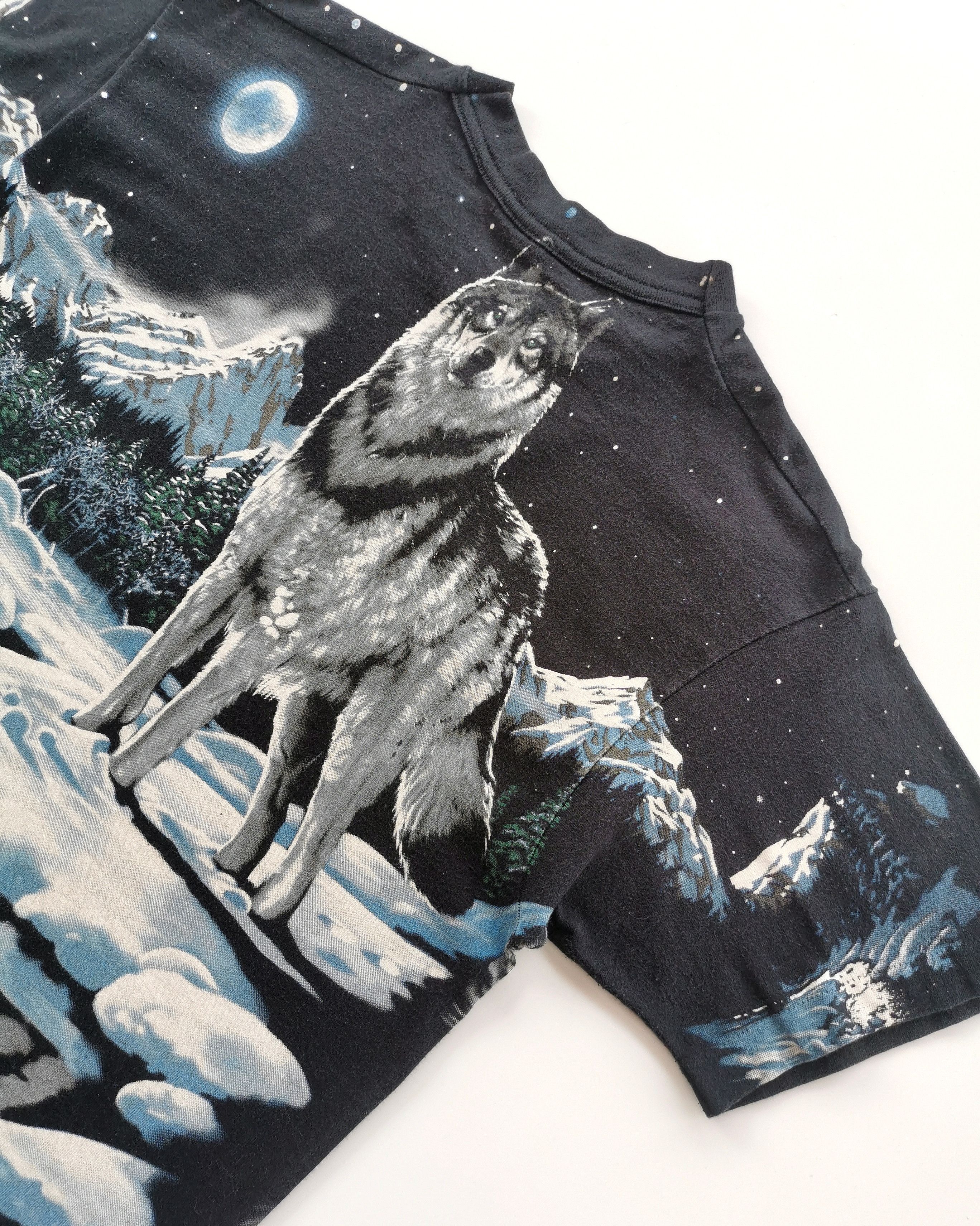 1995 Vintage Snow Wolf Liquid Blue By John Connell Tshirt - 9