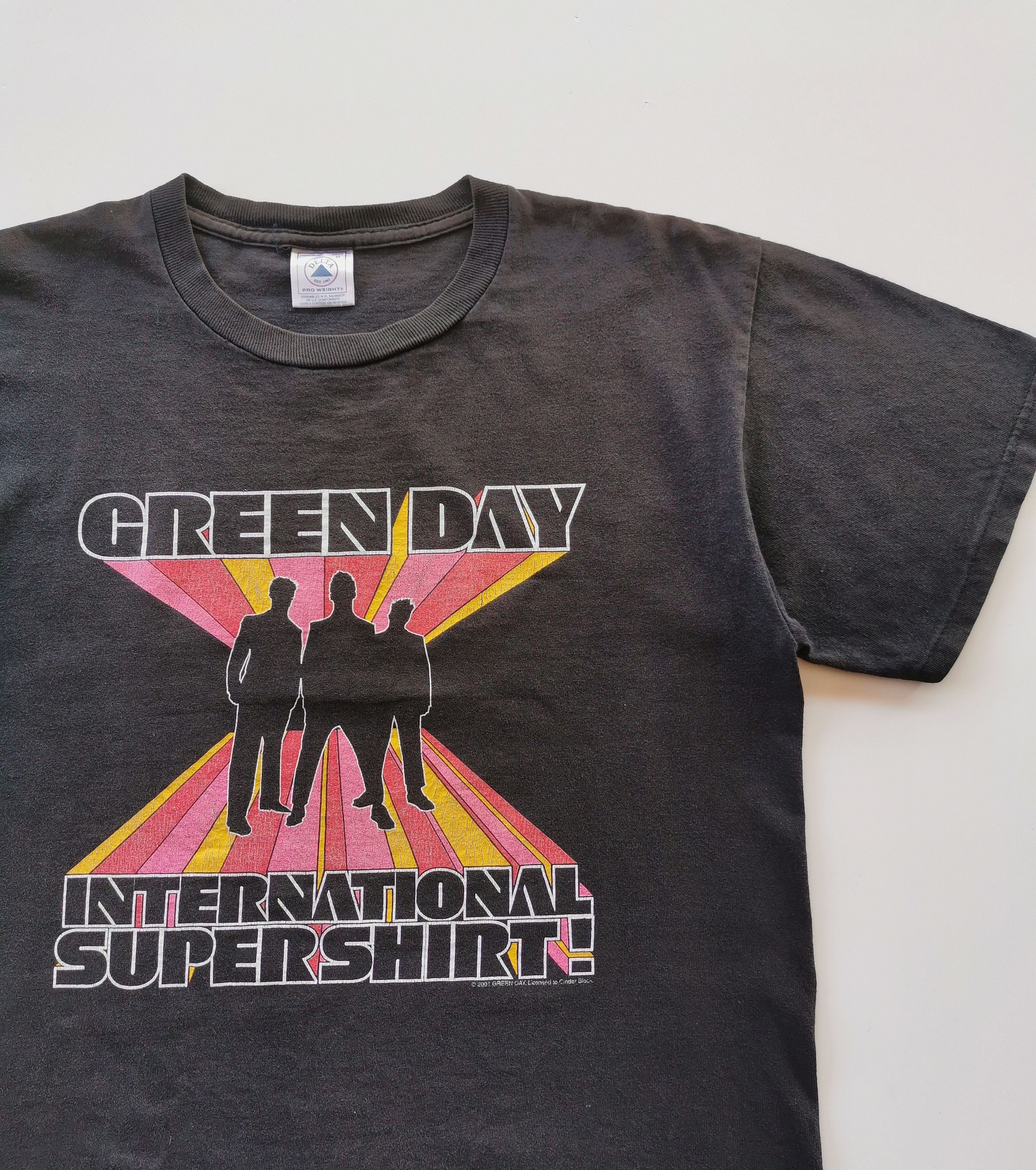 2001 Vintage Green Day International Supershirt Band Shirt - 8