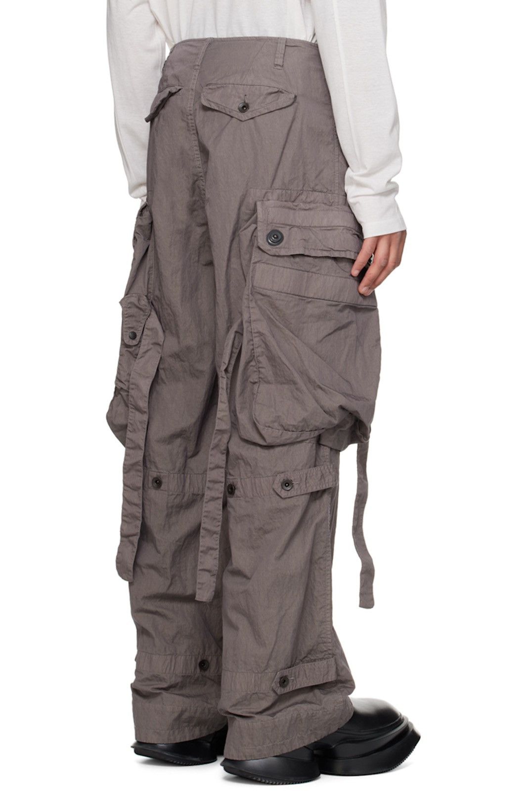 24ss gasmask cargo parachute strap pants - 3