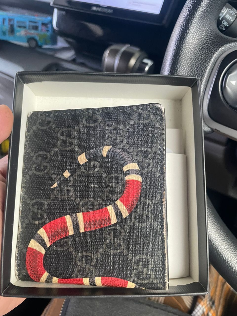 Authentic Gucci Snake Men Bifold Wallet - 2
