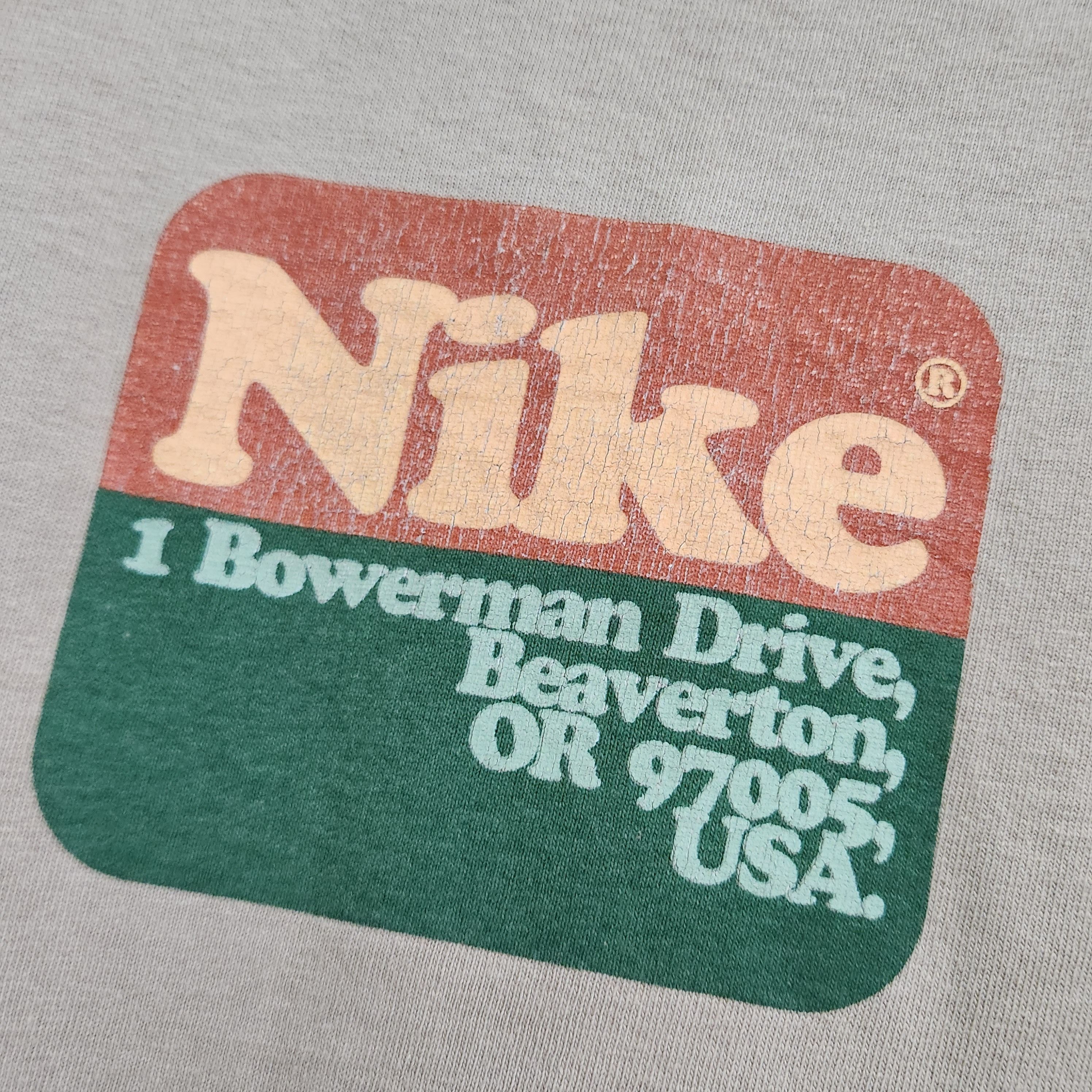Vintage Nike TShirt 1 Bowerman Drive Beaverton USA - 10