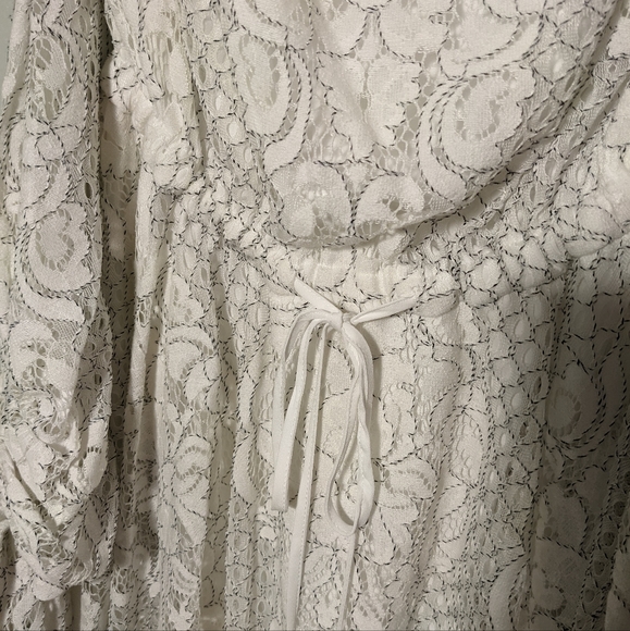 Shona Joy Revolve Handkerchief Lace Off-shoulder Dress NWOT US2 - 9