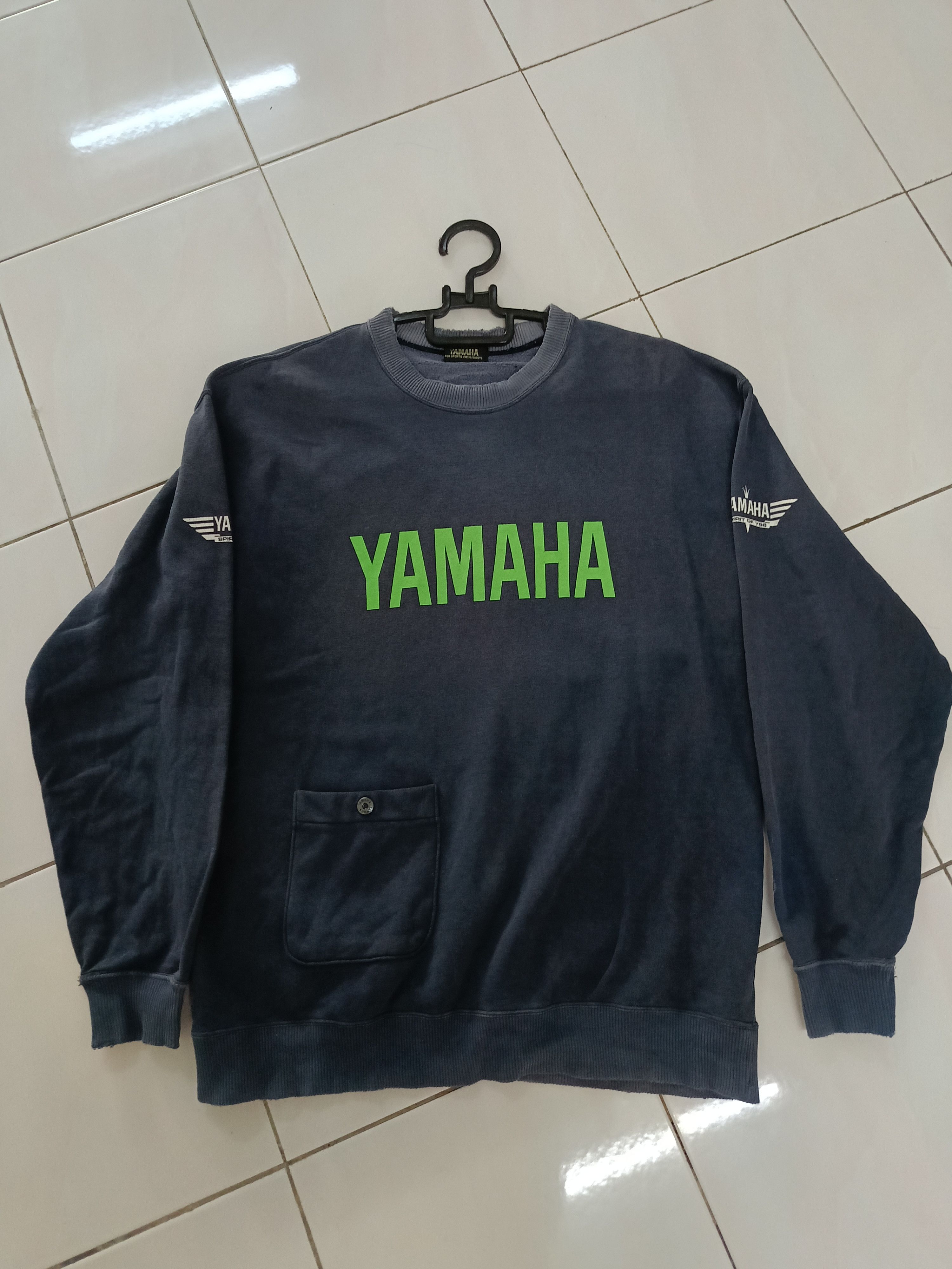 Vintage Yamaha Distressed Spell out Single pocket Sweater - 4