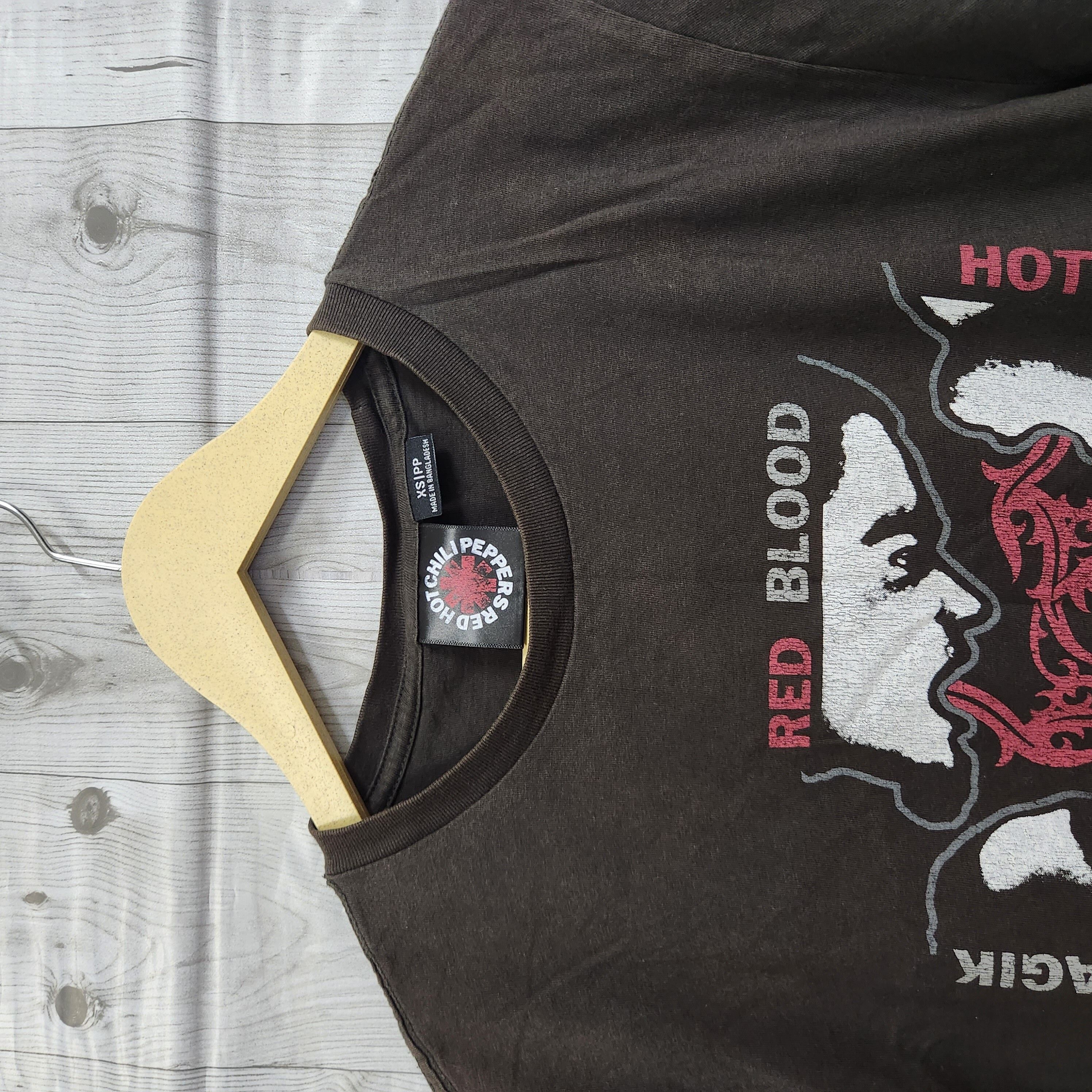 Band Tees - Vintage Red Hot Chili Peppers Iconic TShirt - 13