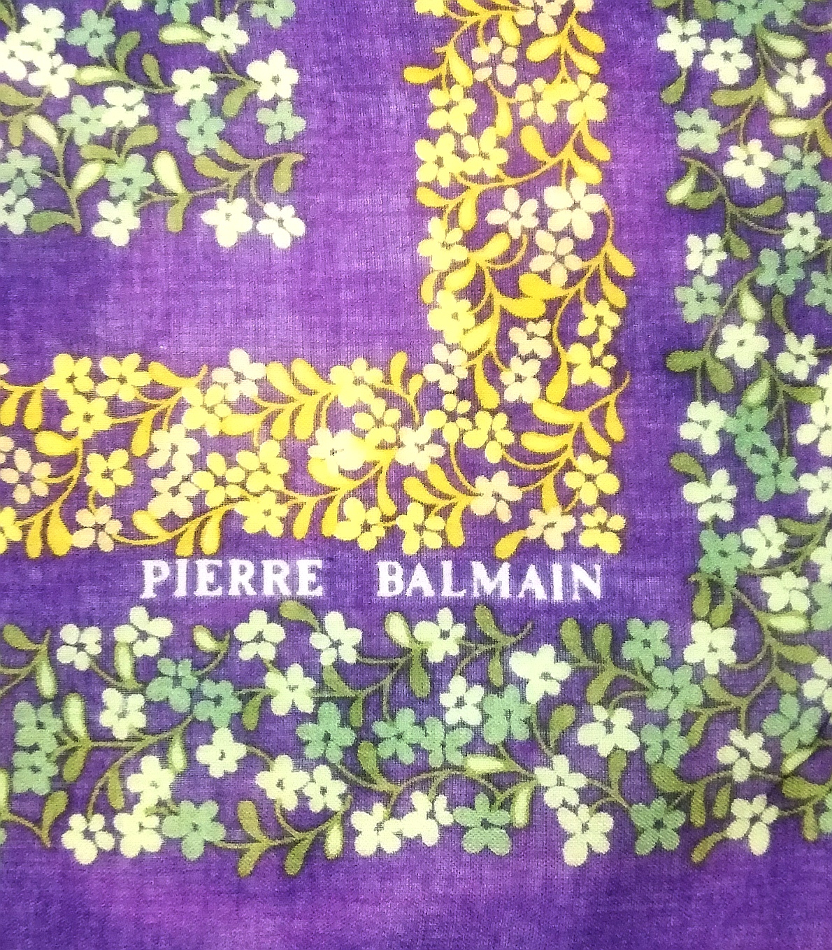 Pierre Balmain Bandana/Handkerchief Floral - 7