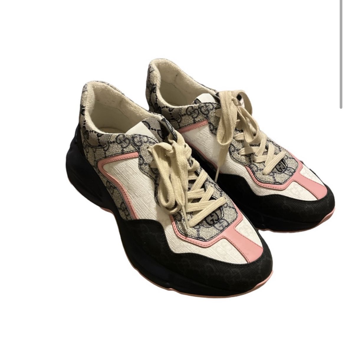 Women’s Gucci Sneakers  - 4