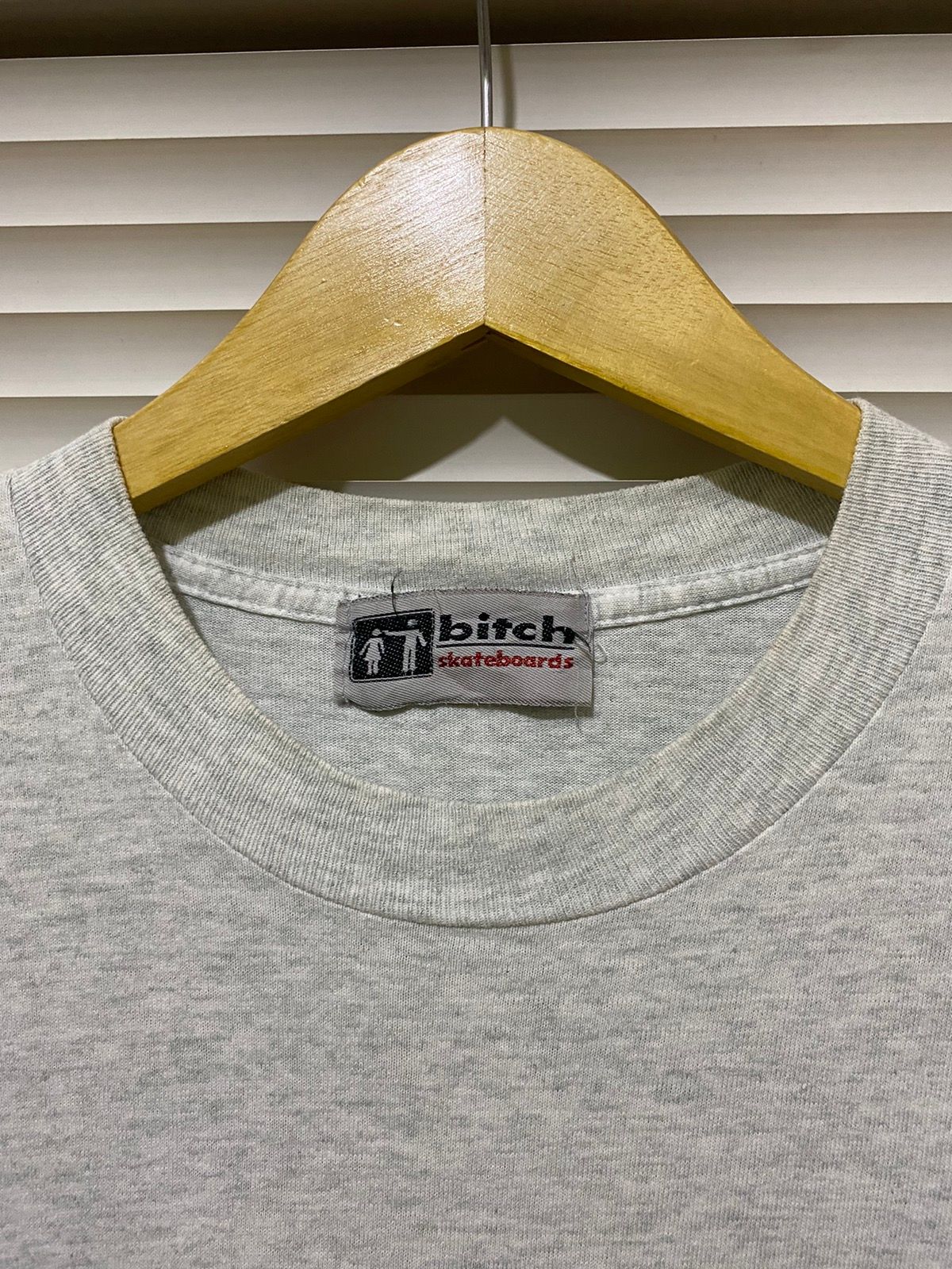 90s Vintage Bitch Skateboars iconic logo tee - 3