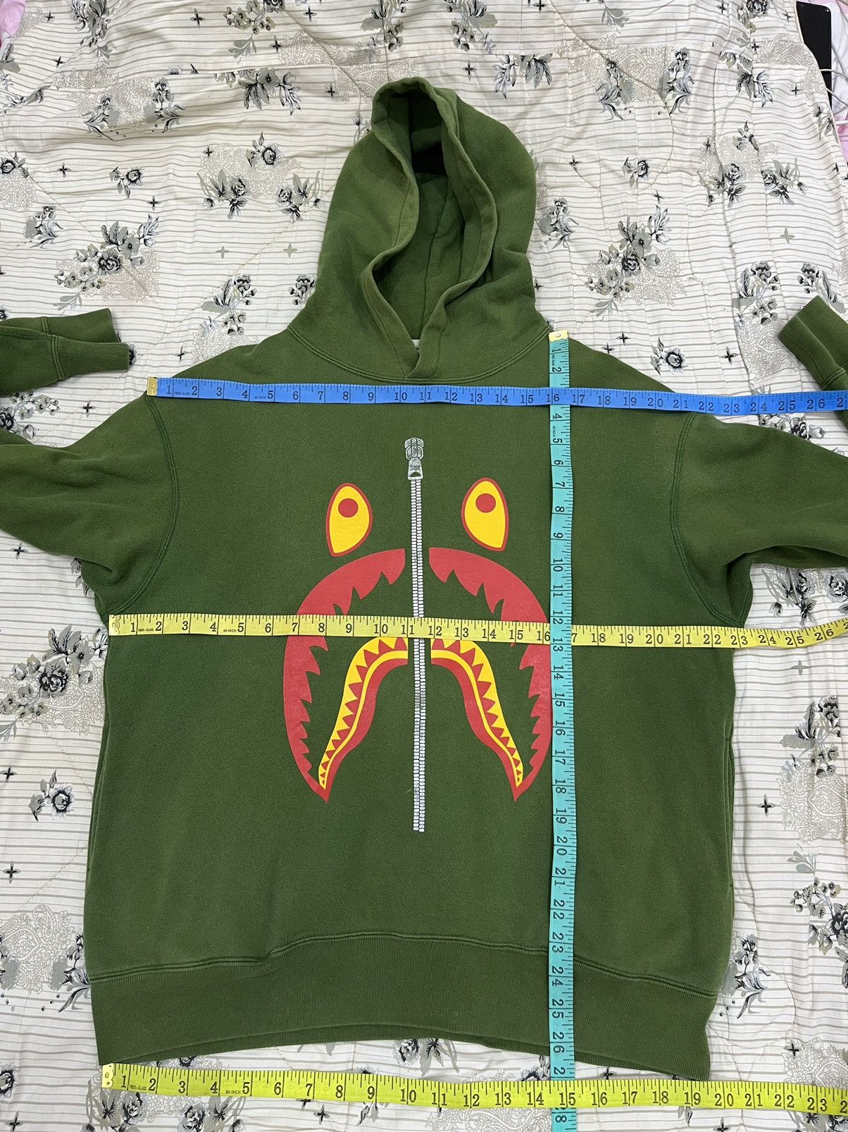 Bape reversible shark hoodie fashion