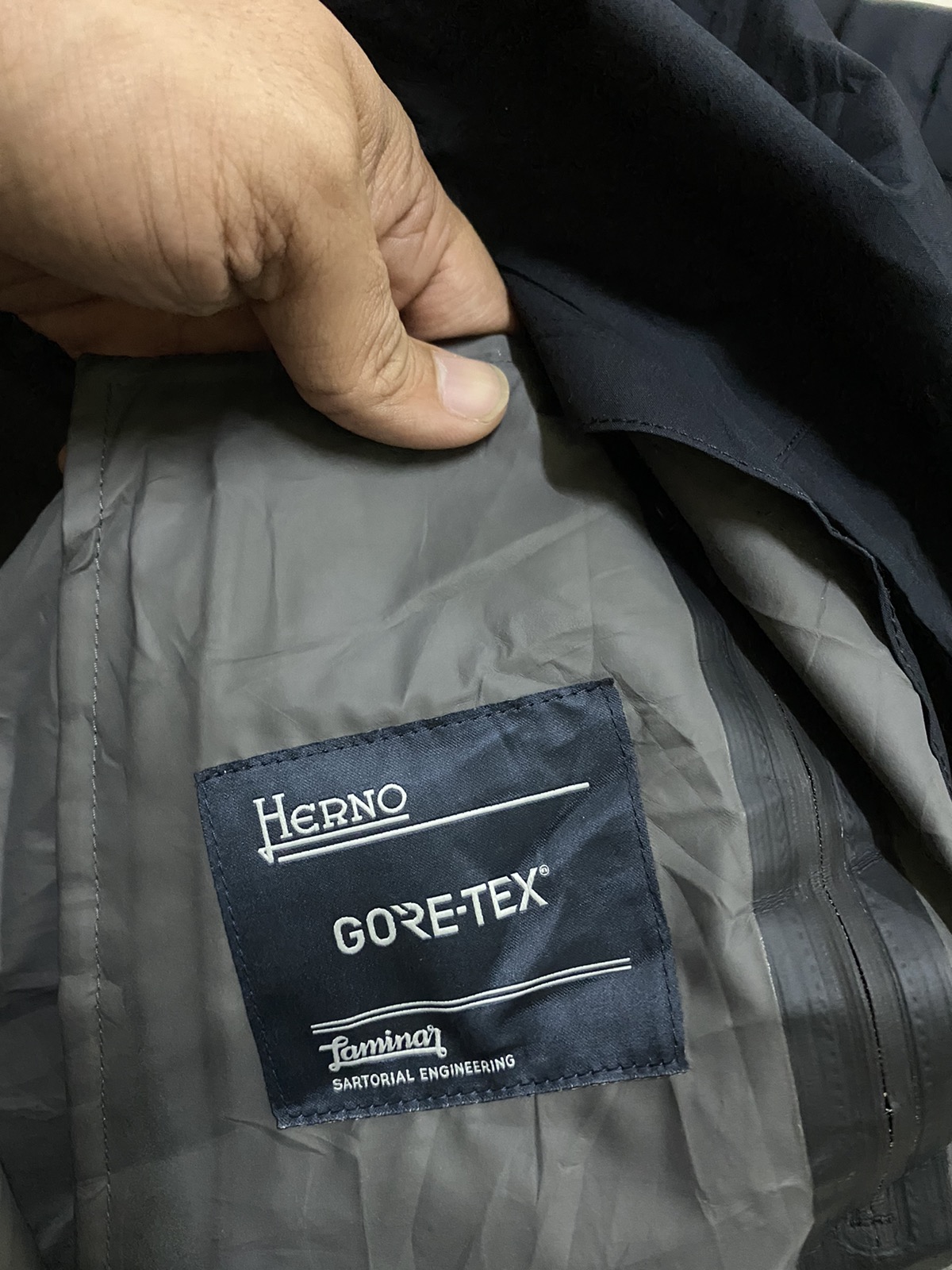 Herno Laminar Waterproof Jacket With Hoodie Short Sleeve - 6