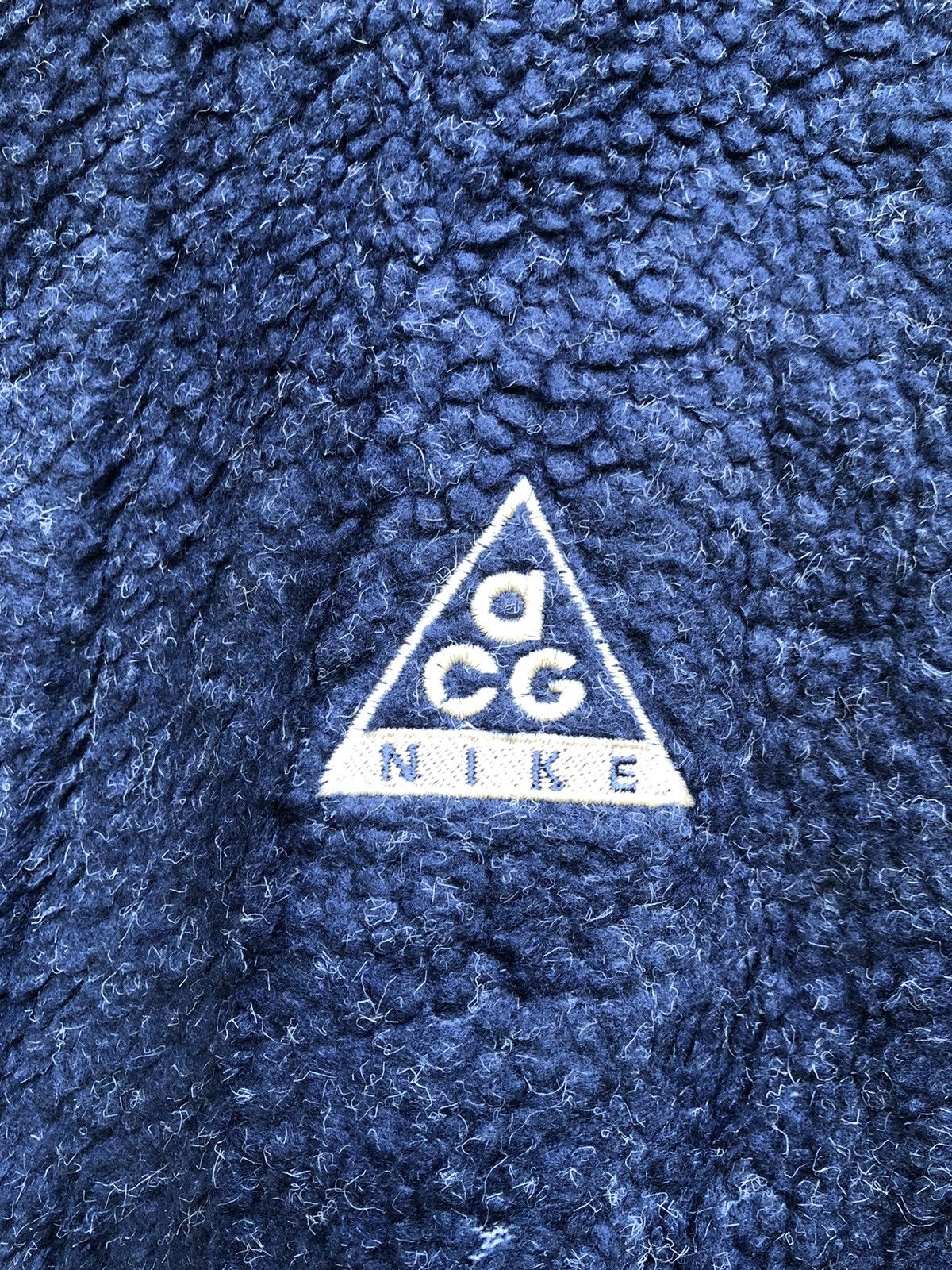 Nike ACG Chest Logo Dog Haired Fibre Deep Pile Sweater - 4