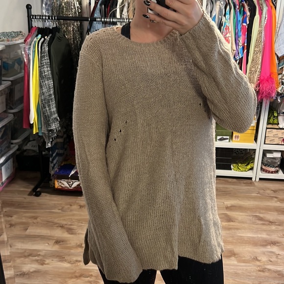 H&M Chunky Distressed Knit Sweater - 1