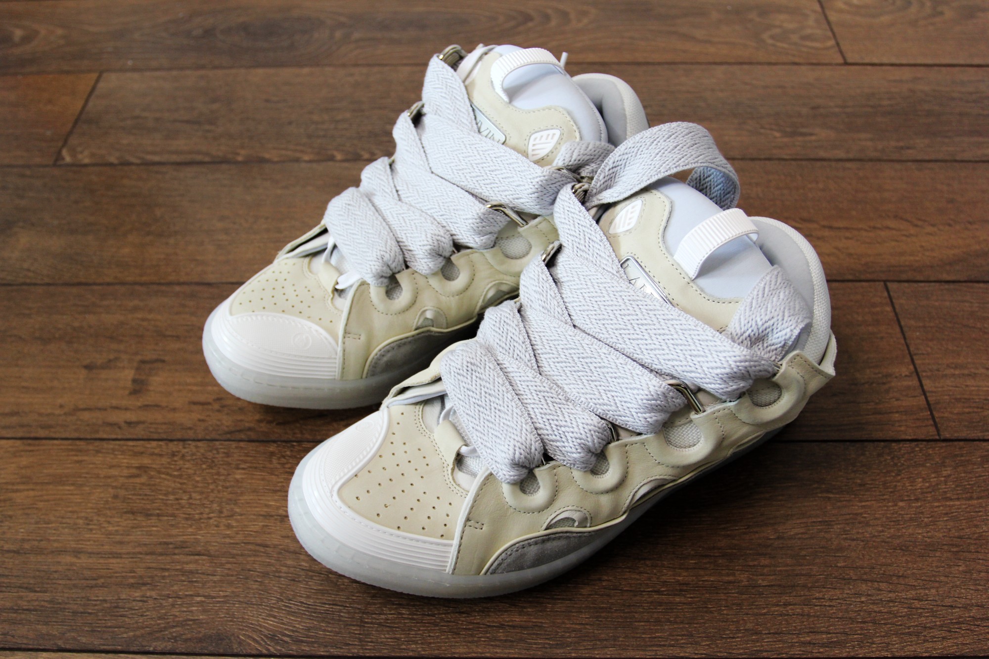 BNWT SS23 LANVIN CURB SNEAKERS BEIGE 44 - 2