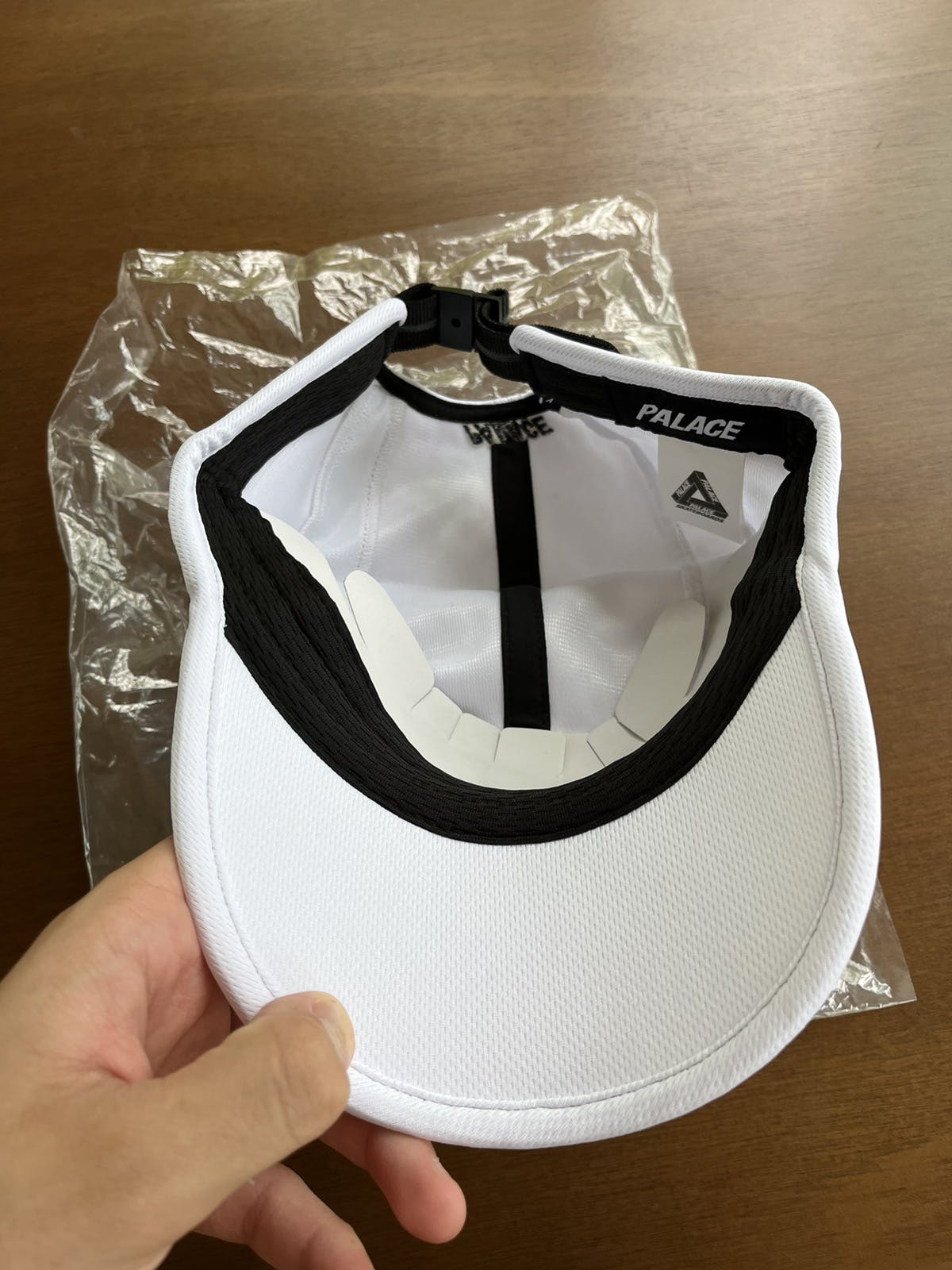 Palace Tri Cool Runner FW22 White - 3