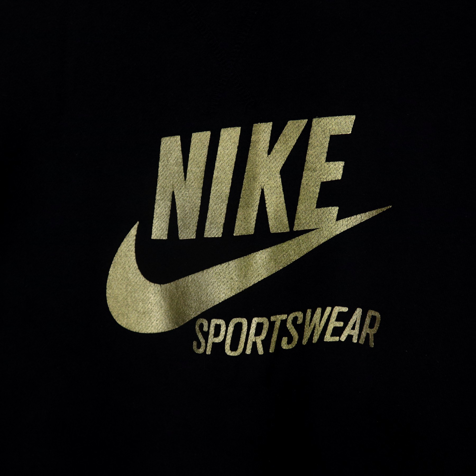 Vintage 90s Y2K NIKE SWOOSH Spellout Gold Sweatshirt Pullover Jumper NIKE Sportwear Big Logo Size Medium - 2