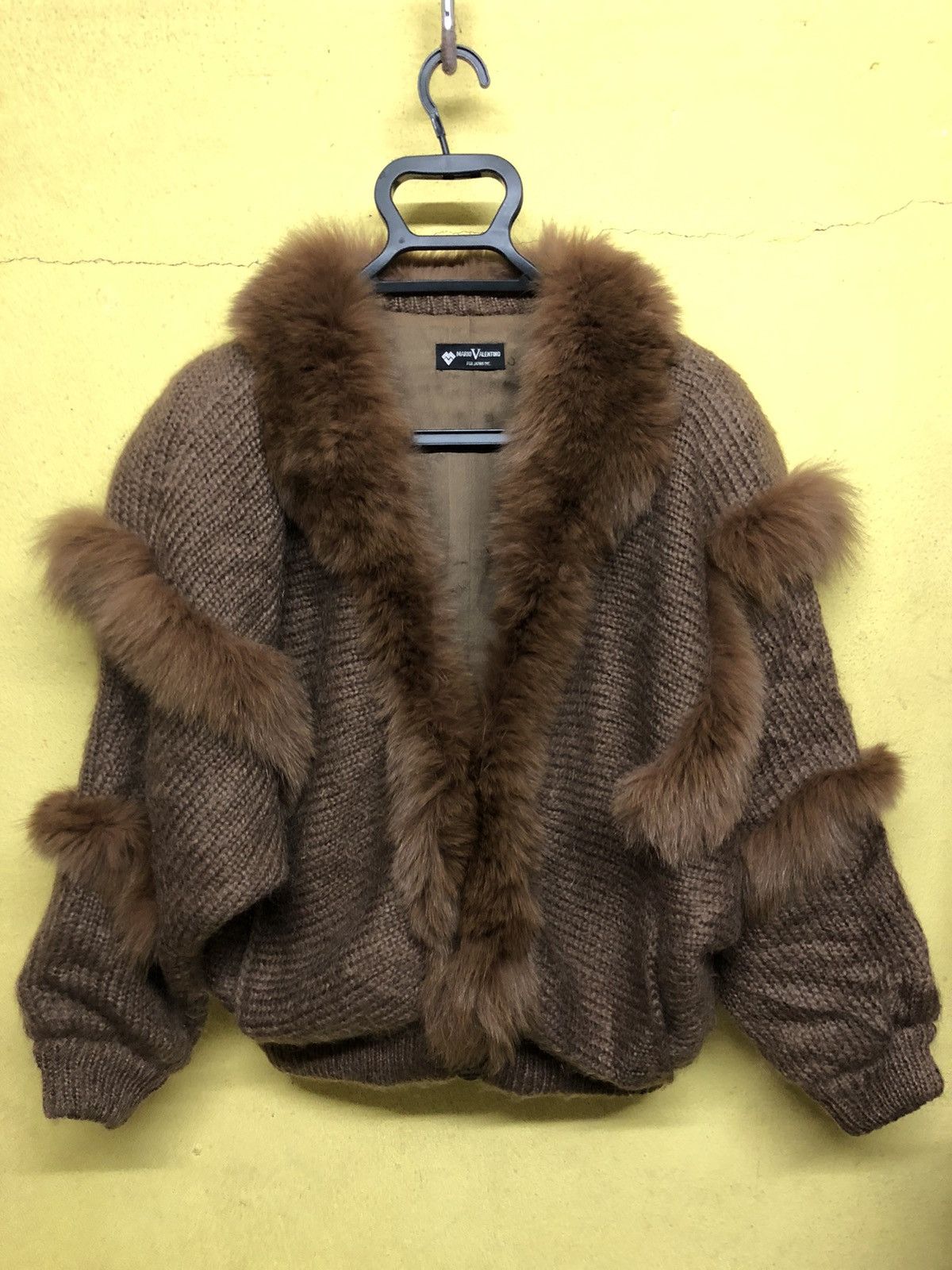 Mink Fur Coat - VINTAGE MARIO VALENTINO FUR JAPAN LINING BUTTON LESS KNIT - 1