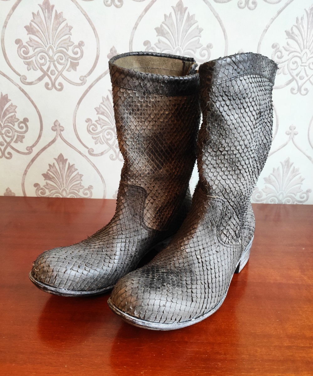 NWOT! Python effect guidi leather boots - 1