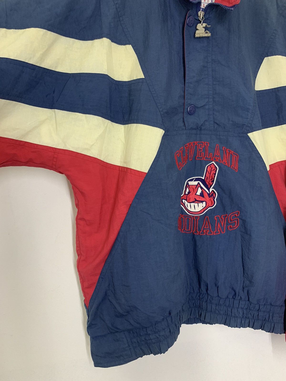 Vintage CLEVELAND INDIANS Starter Anorak Jacket - 6