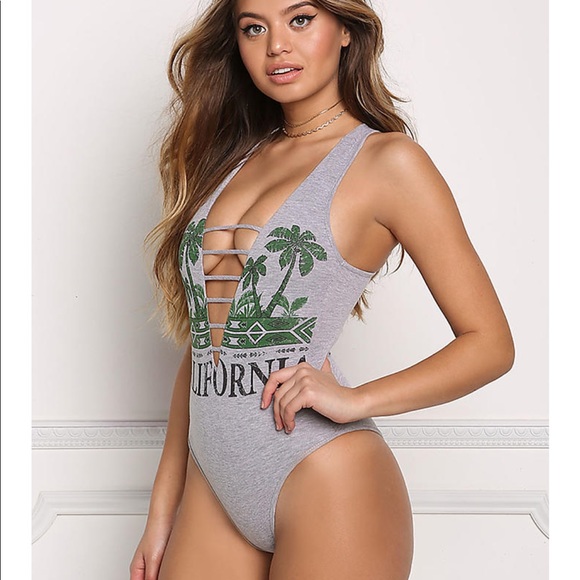 Love Culture - Ladder Front Plunging Cali Graphic Bodysuit - 2