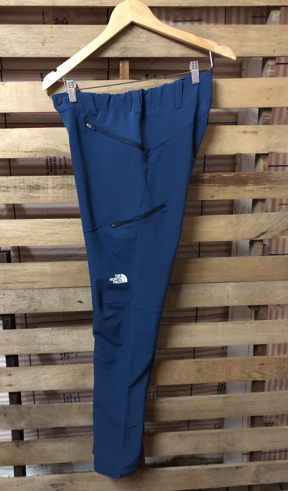 The North Face Plain Design Pant Stretch Like New Condition - 3