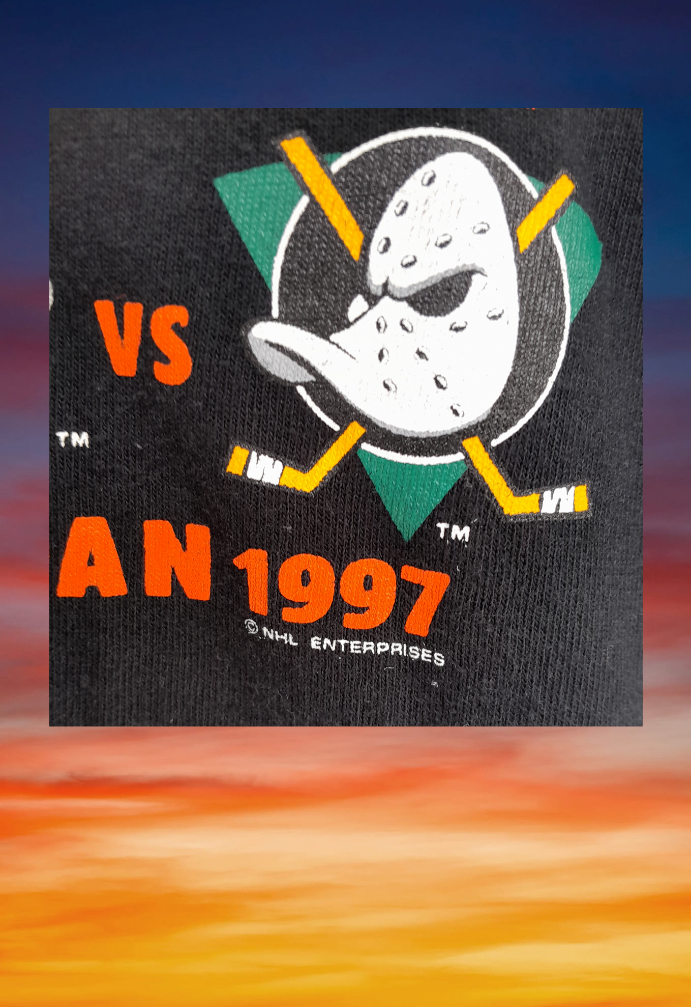 Vintage 90s Game One JAPAN NHL 1997 Vancouver Canucks VS Mighty Ducks Long sleeve Shirt - 7