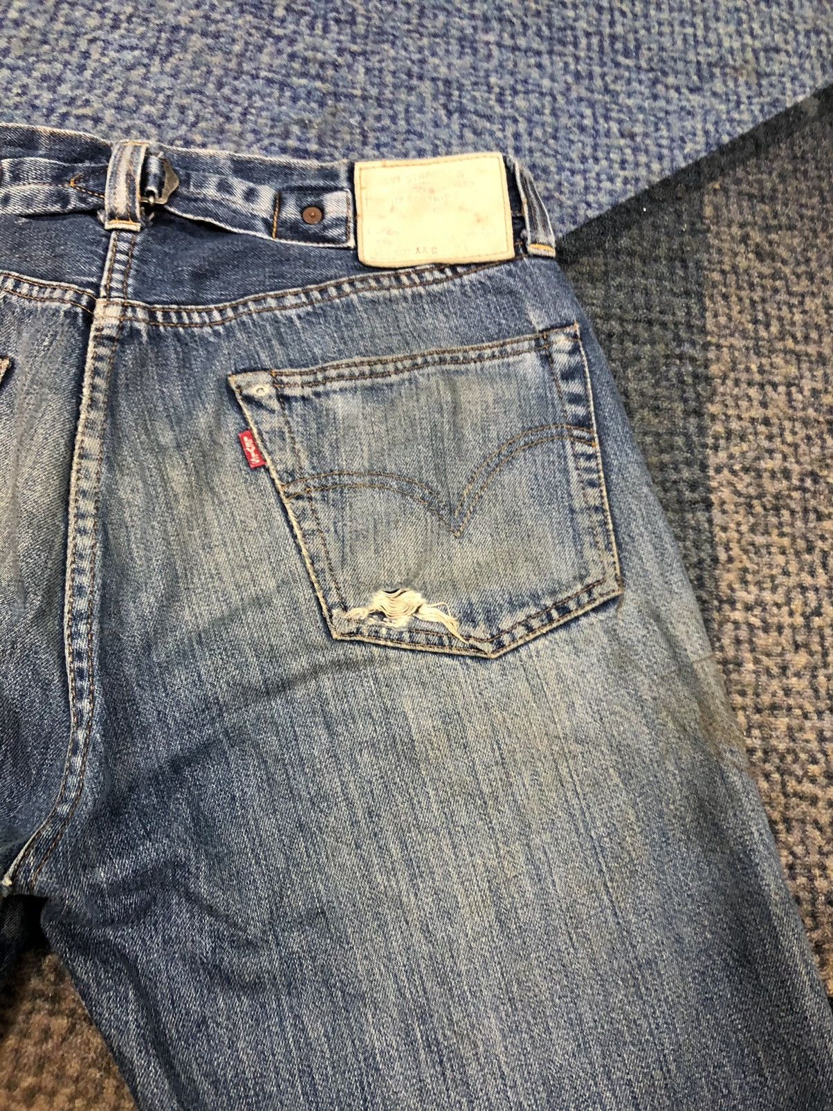 Vintage - Levis 501XXc Big E Selvedge Button 555 Denim - 10