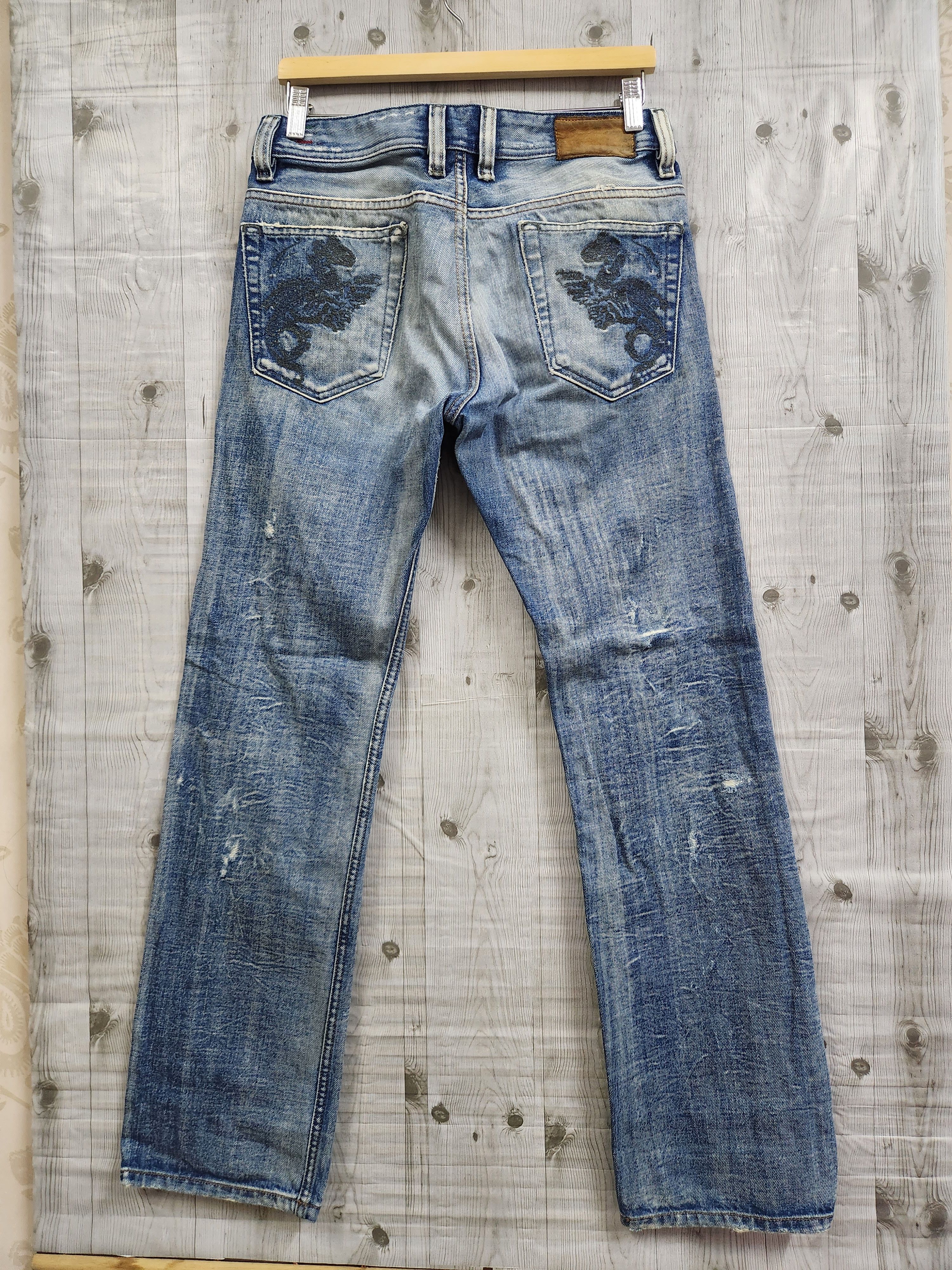Distressed Denim Diesel Viker Jeans Made In Italy - 12