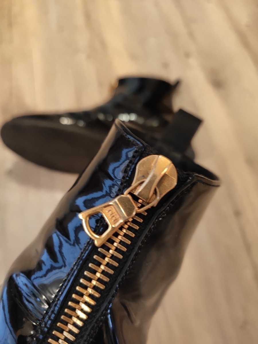 Denis Simachev - Black polished leather front zip boots.Like Saint Laurent - 8
