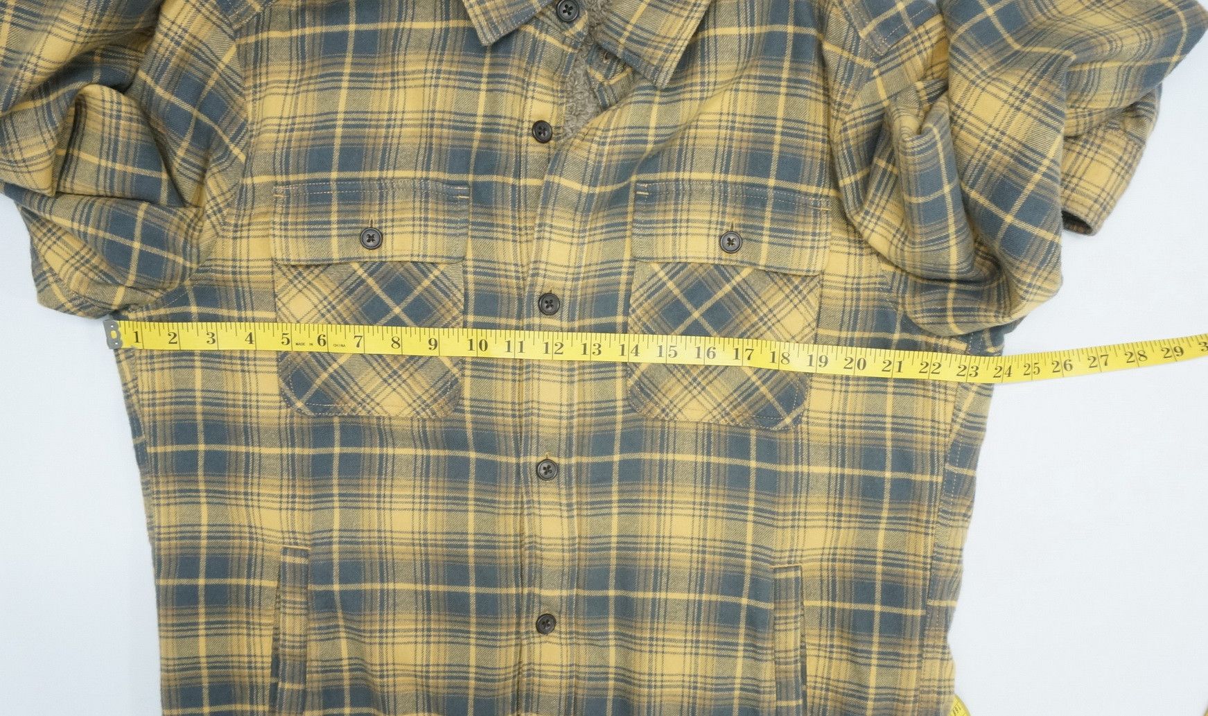 UNIQLO Plaid Tartan Flannel Fleece Lined - 11