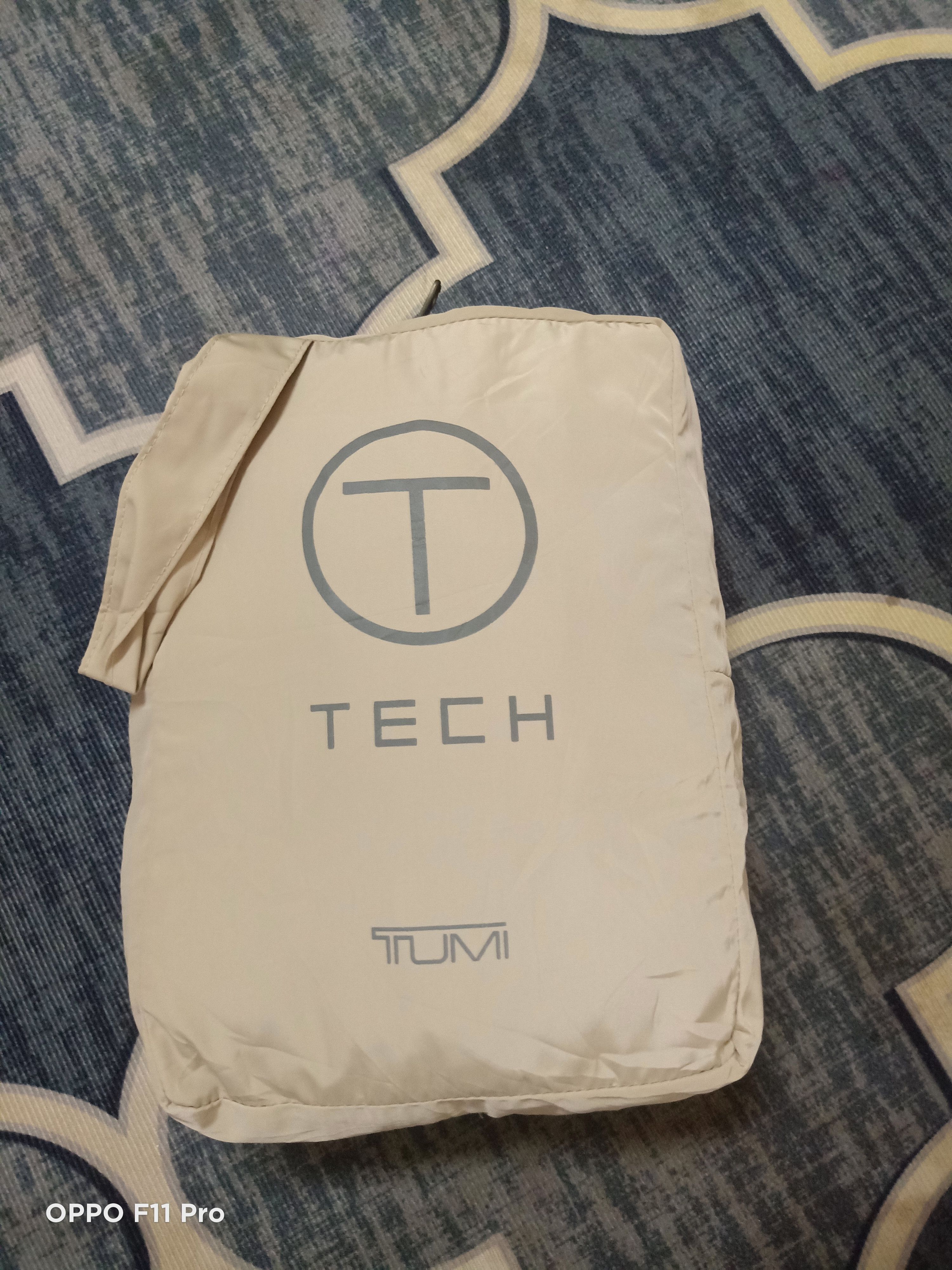 Tumi Tech Packable jacket - 10