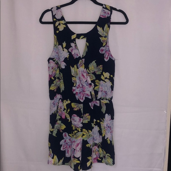 Vintage Havana Navy Floral Romper - 5