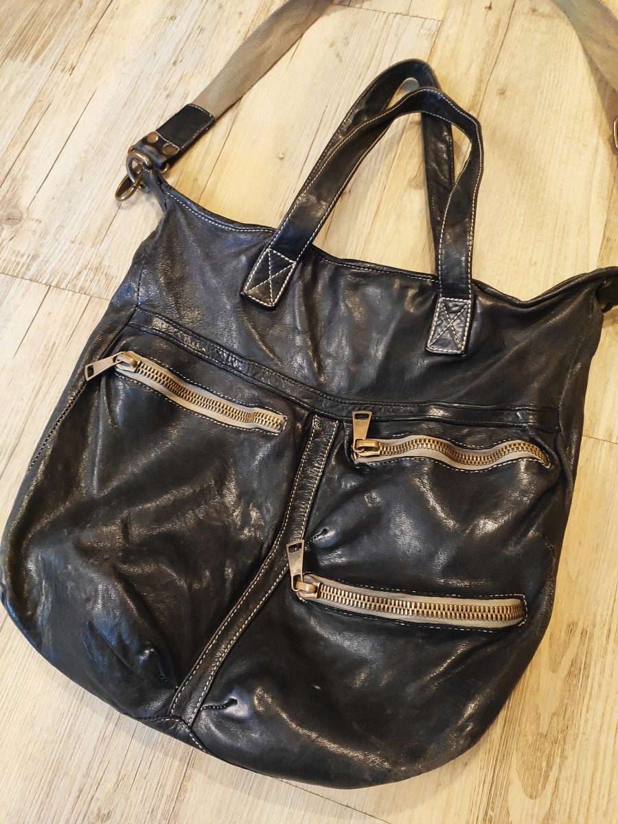 Giorgio Brato - Big washed leather crossbody bag.Like Guidi or Marsell - 2