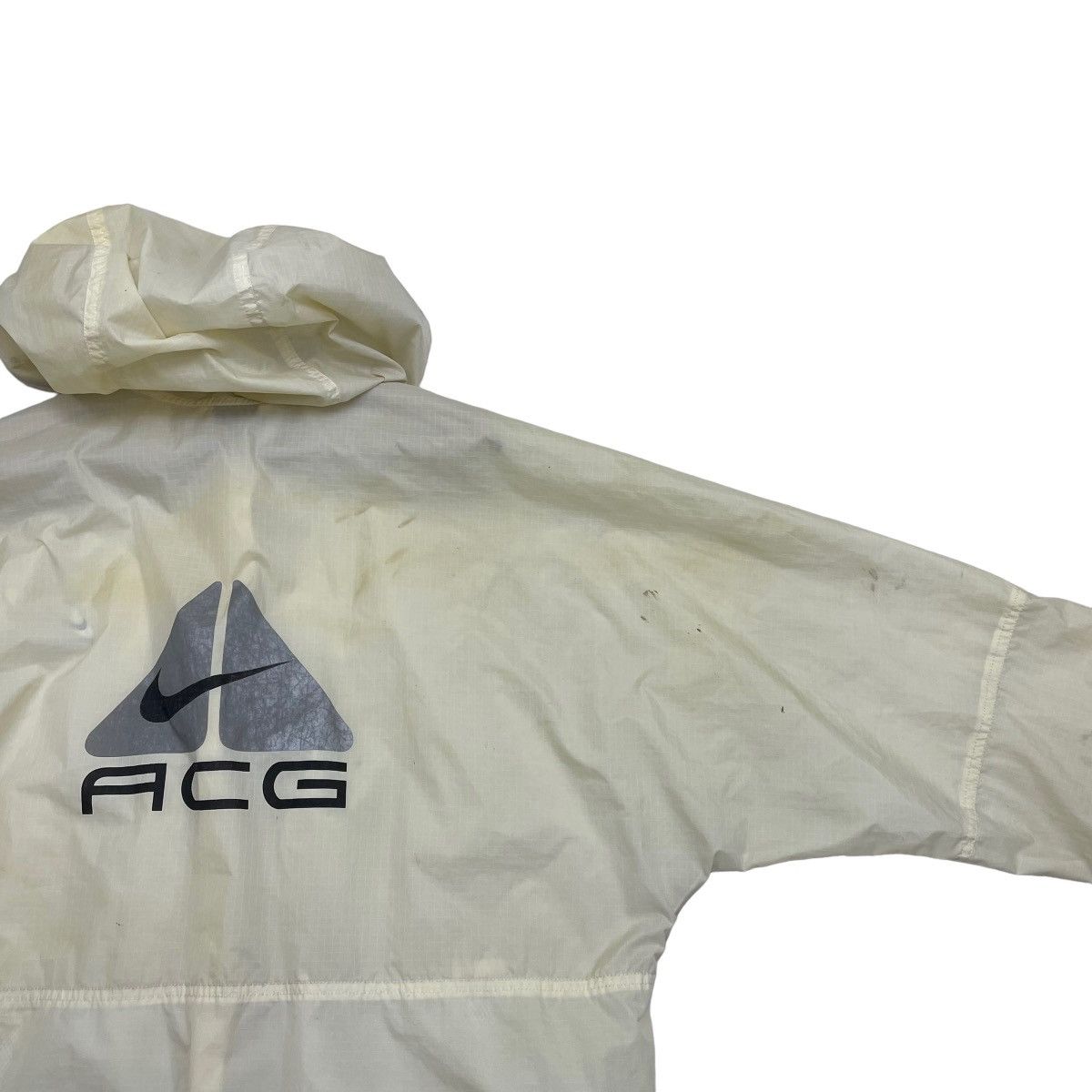 Vintage Trashed Nike ACG Light Jacket Hooded - 5
