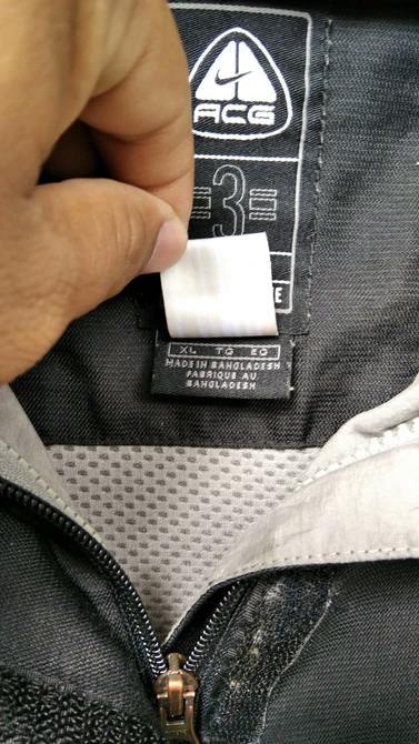 Stunning 9/10!Nike ACG 3 Layer Zipper Hoodie Light Jacket - 10
