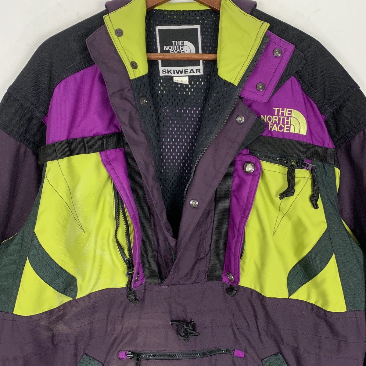 The North Face Color Block Winter Jacket - 8