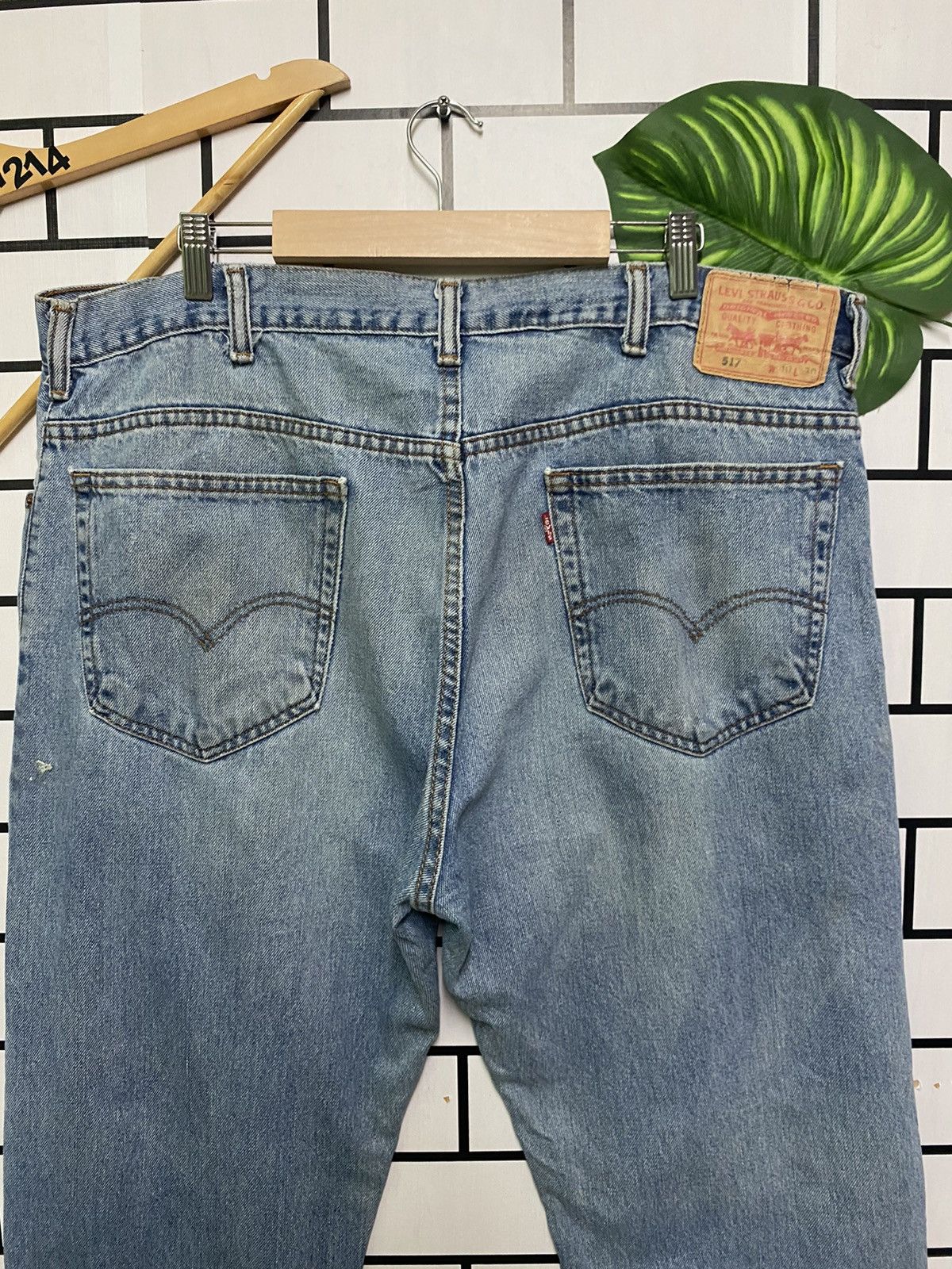 Vintage LEVIS 517 40x30 Distressed Jeans -L36 - 9