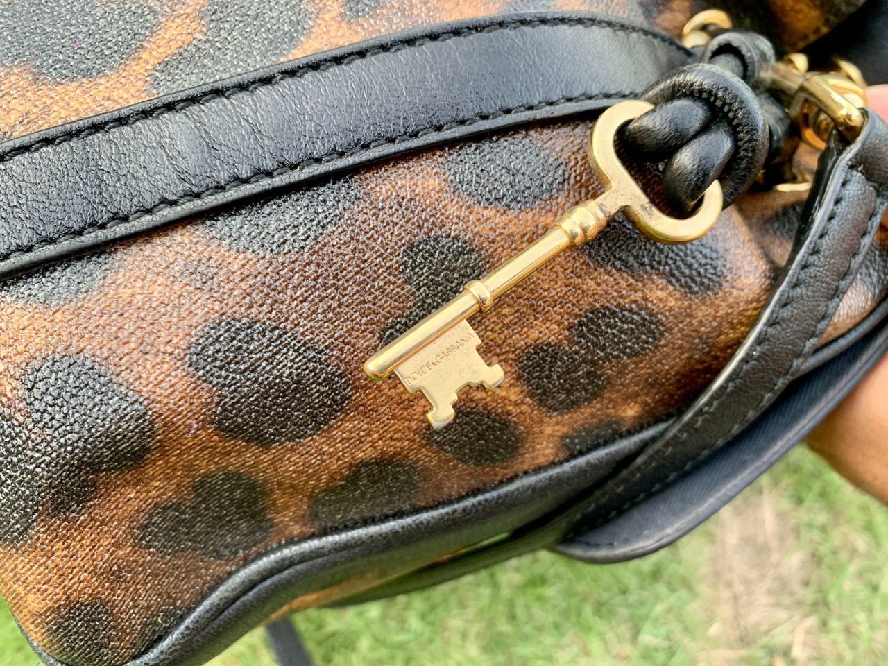 Authentic Dolce & Gabbana Leopard Print Padlock Shoulder Bag - 8