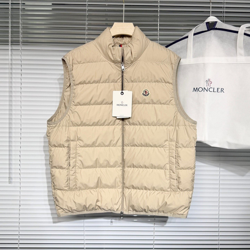 Moncler down vest - 1