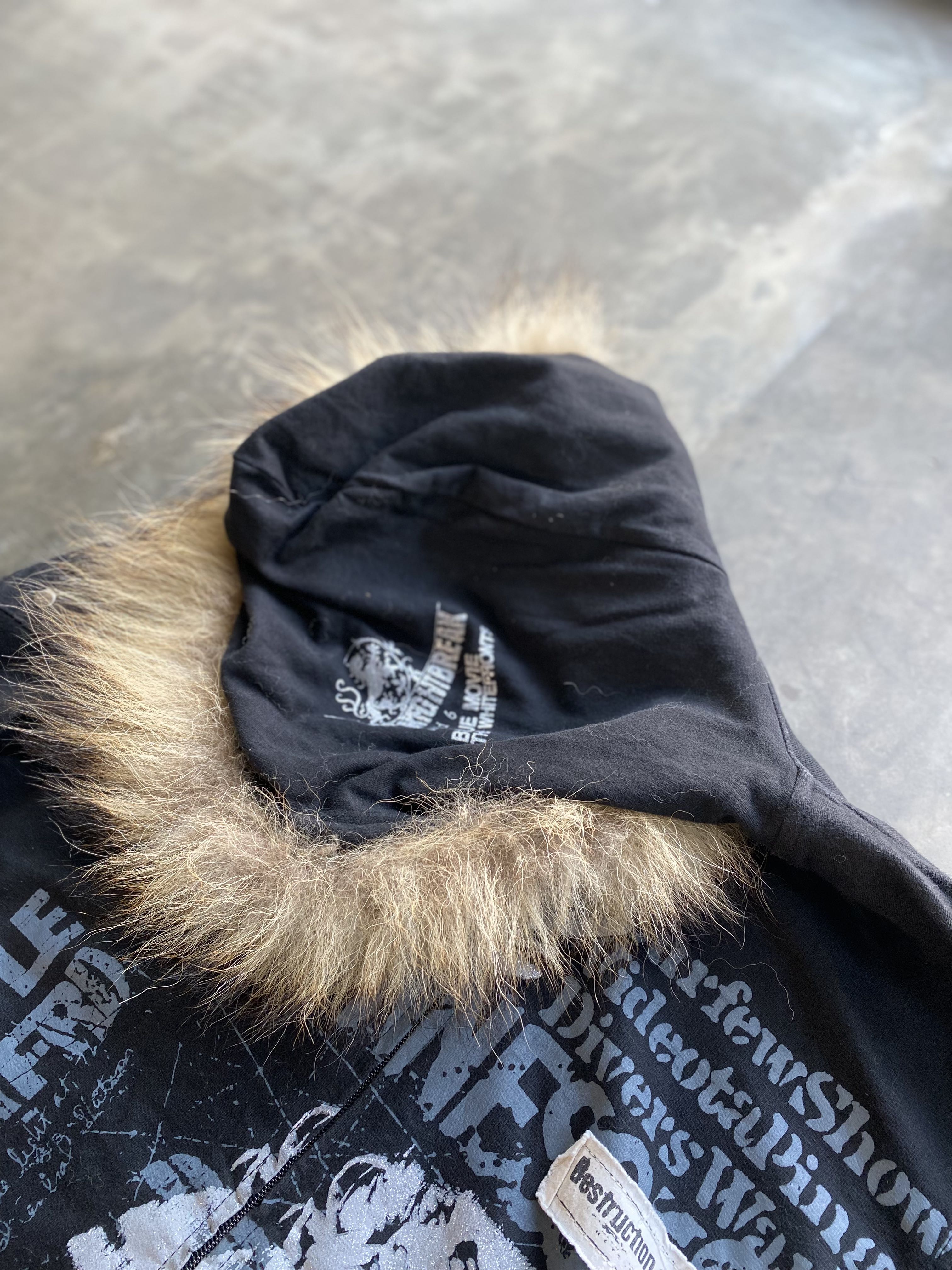 Turkey bear fur black zip hoodie - 5