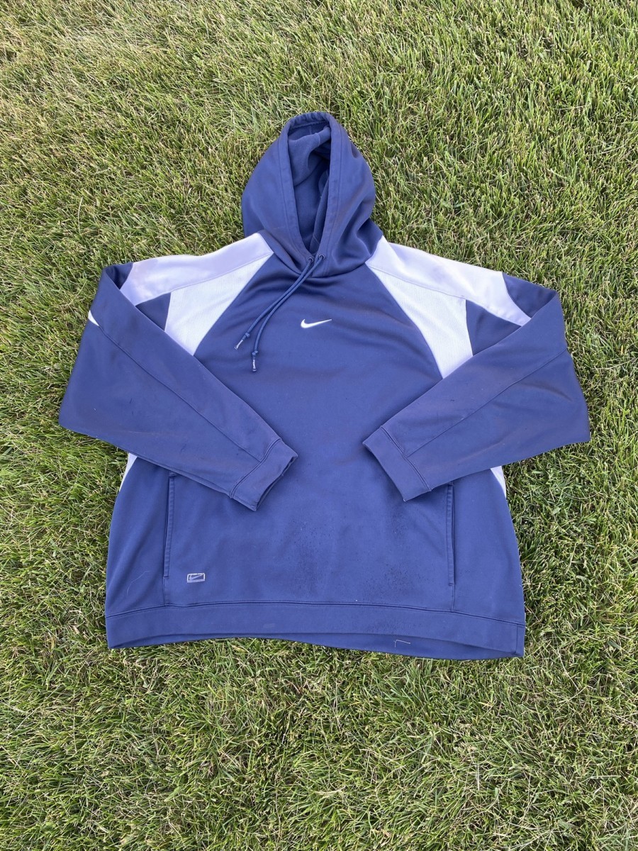 Dri-Fit Center Swoosh Hoodie - 1